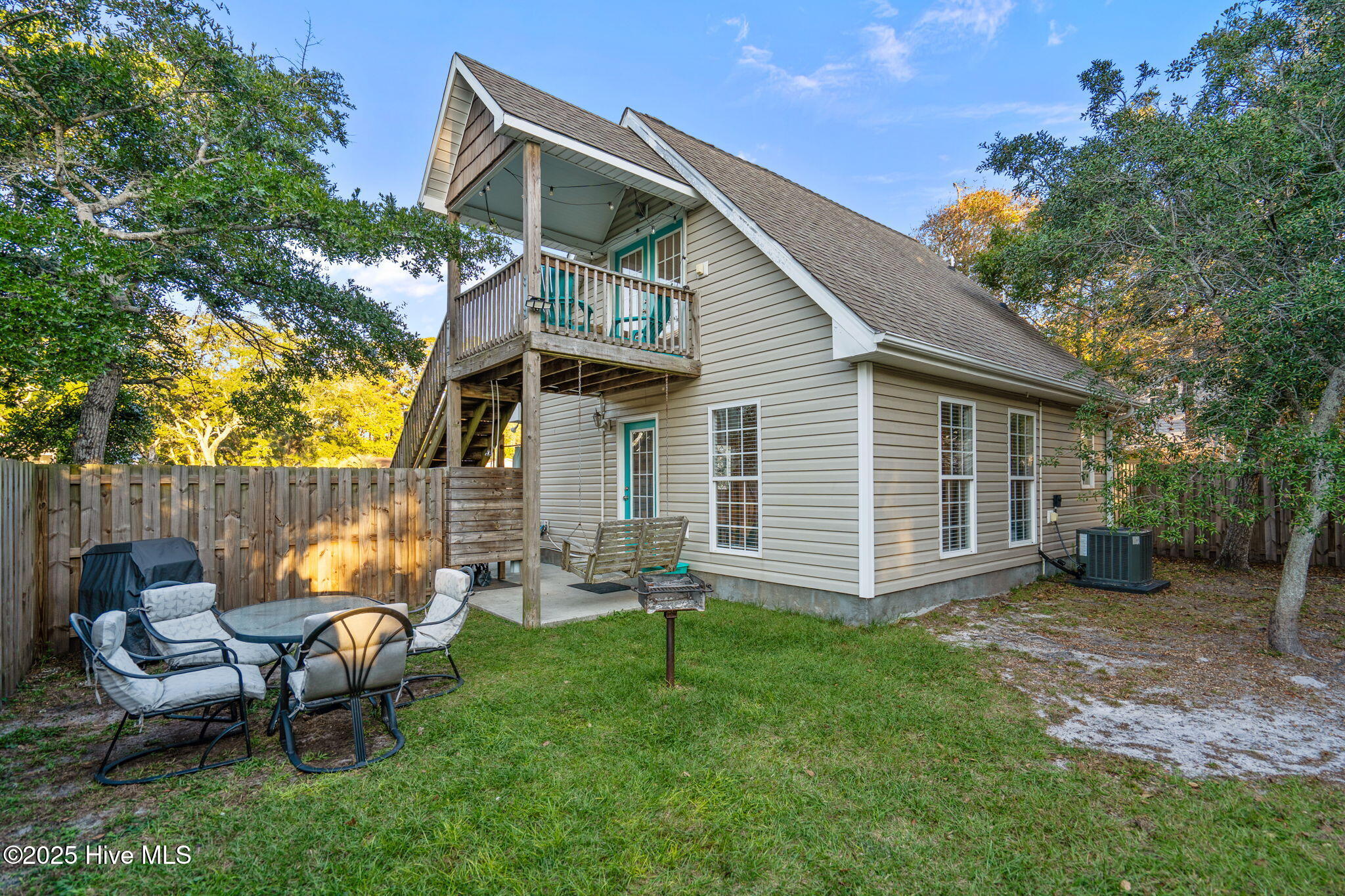 100537146 | Photo 51