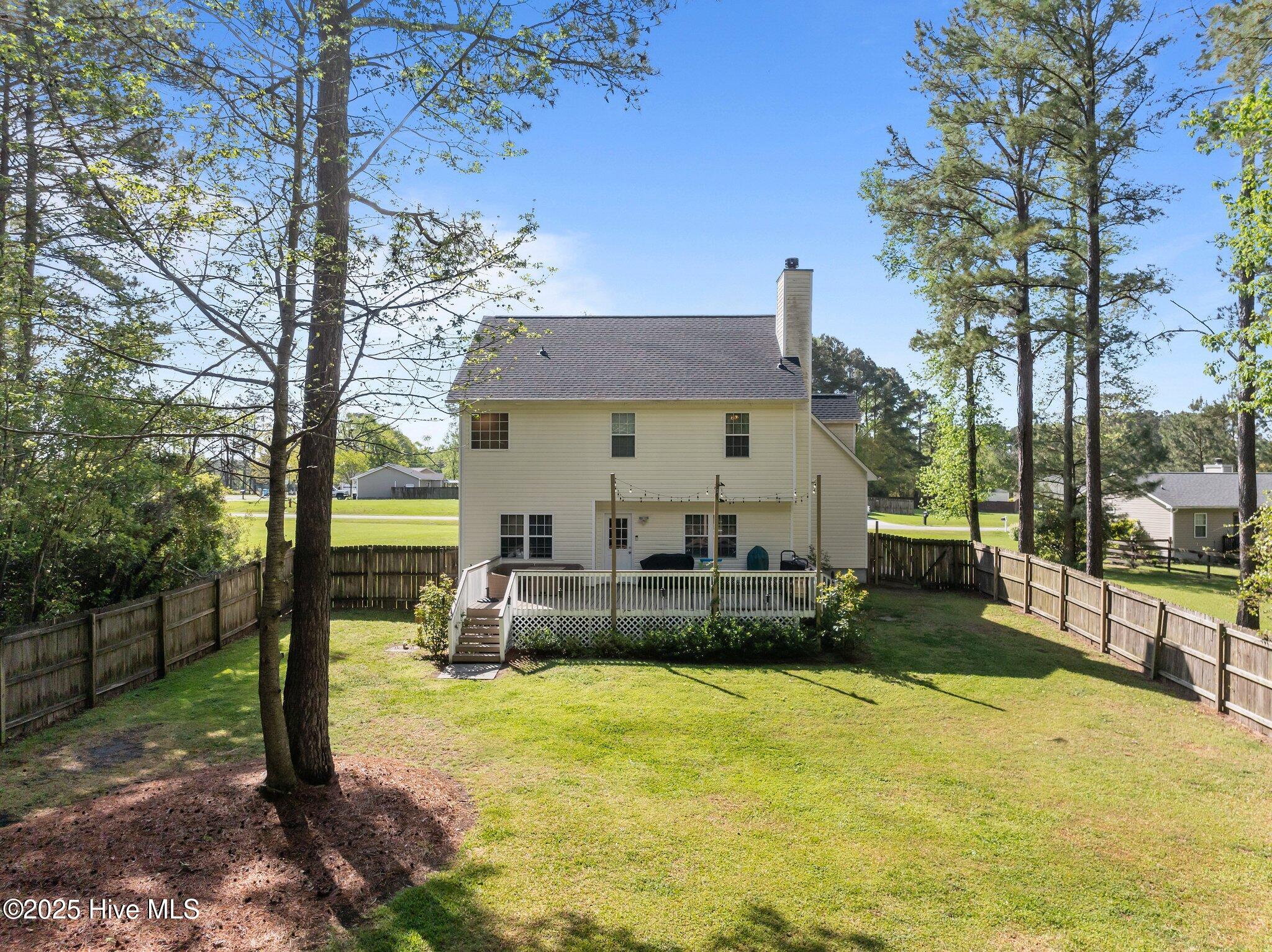 100567266 | Photo 38