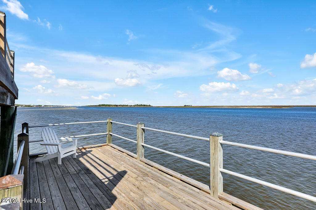 100564956 | Photo 62