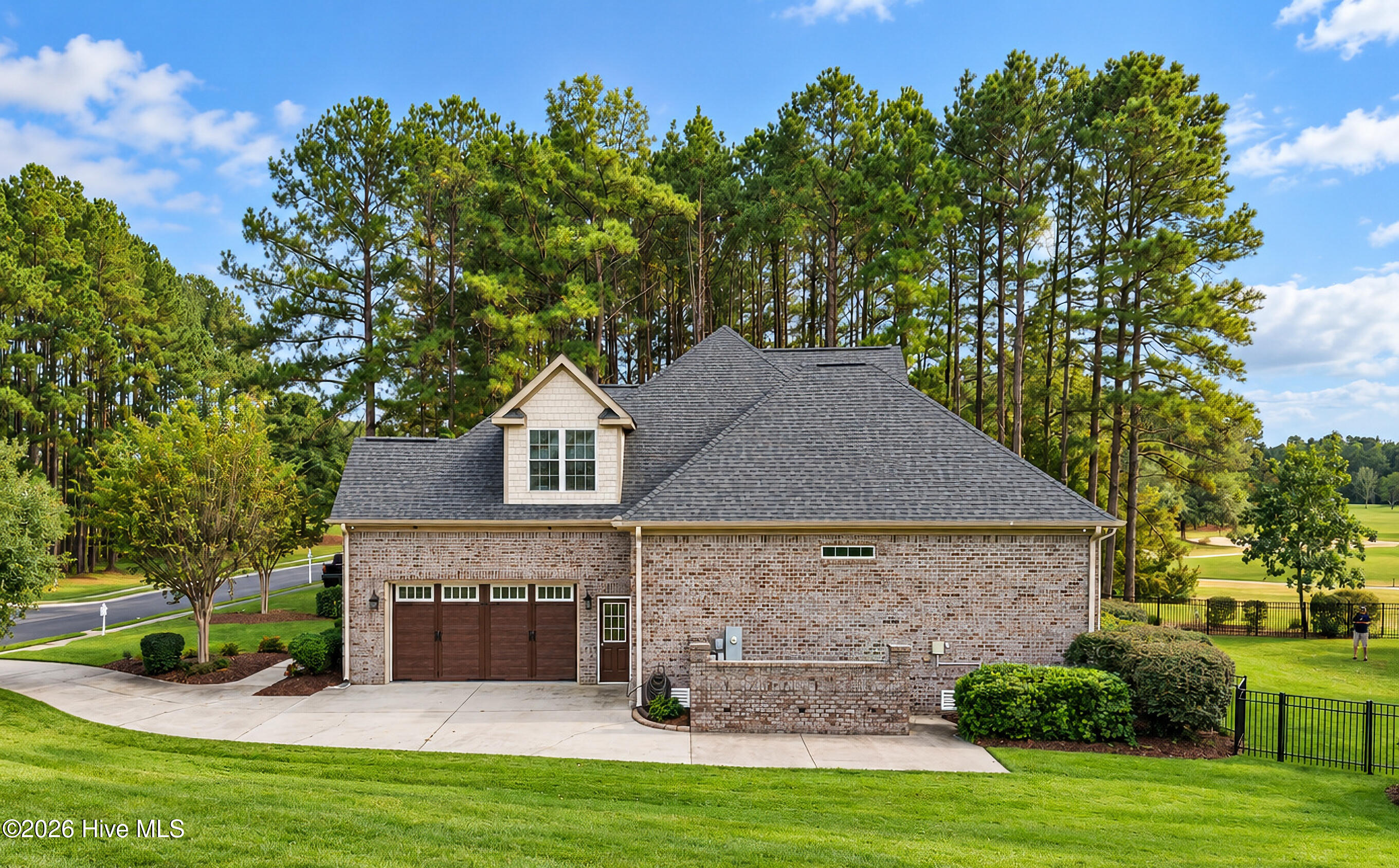 Photo 1 of Single family home for sale at 433 Crow Creek Dr Nw, Calabash, NC 28467 | MLS# 100537525 | Listing updated on 2026-10-09