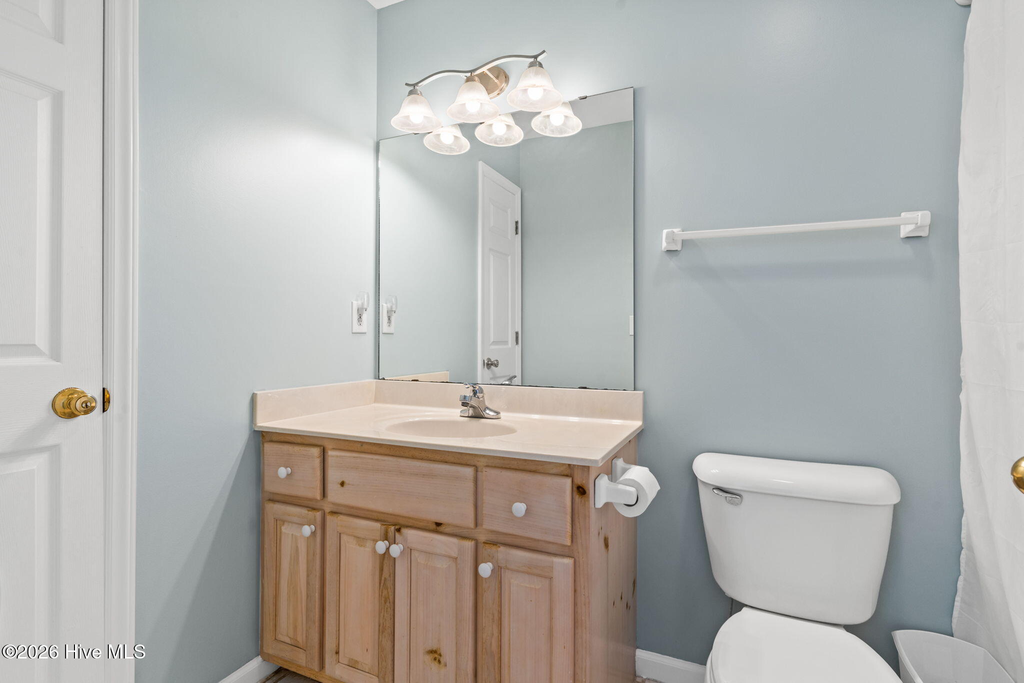 100564917 | Photo 22