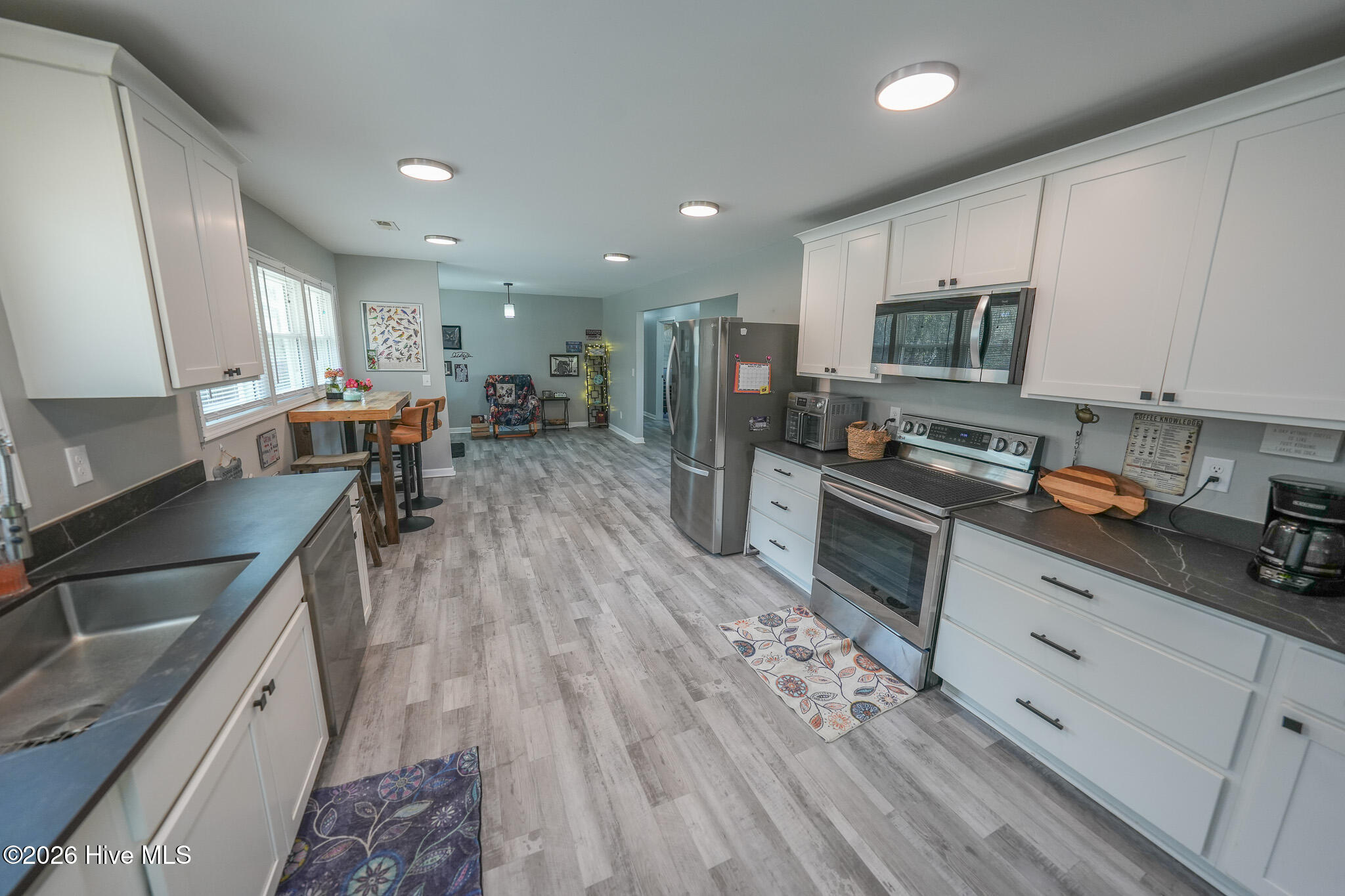 100558705 | Photo 20