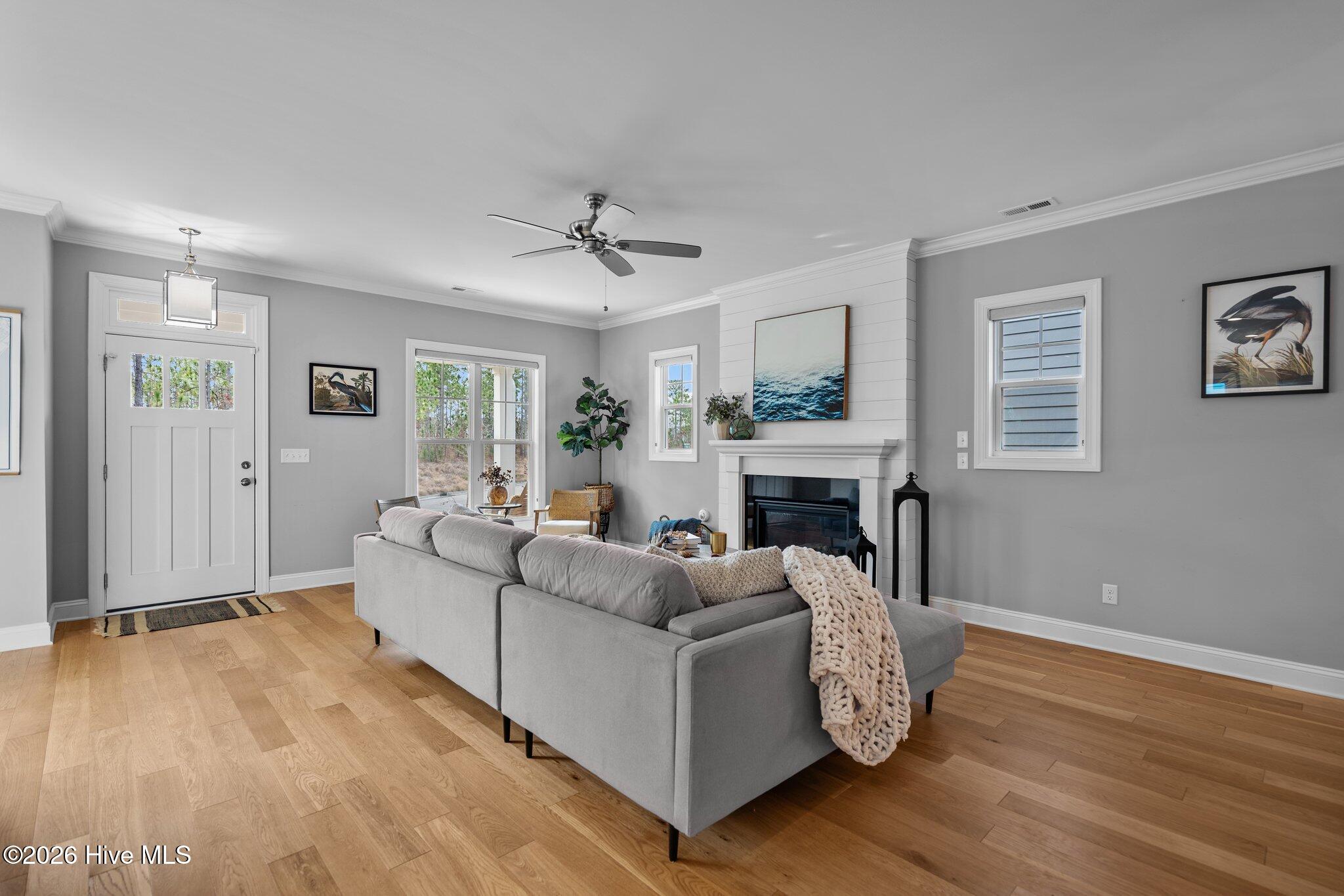 100561208 | Photo 17