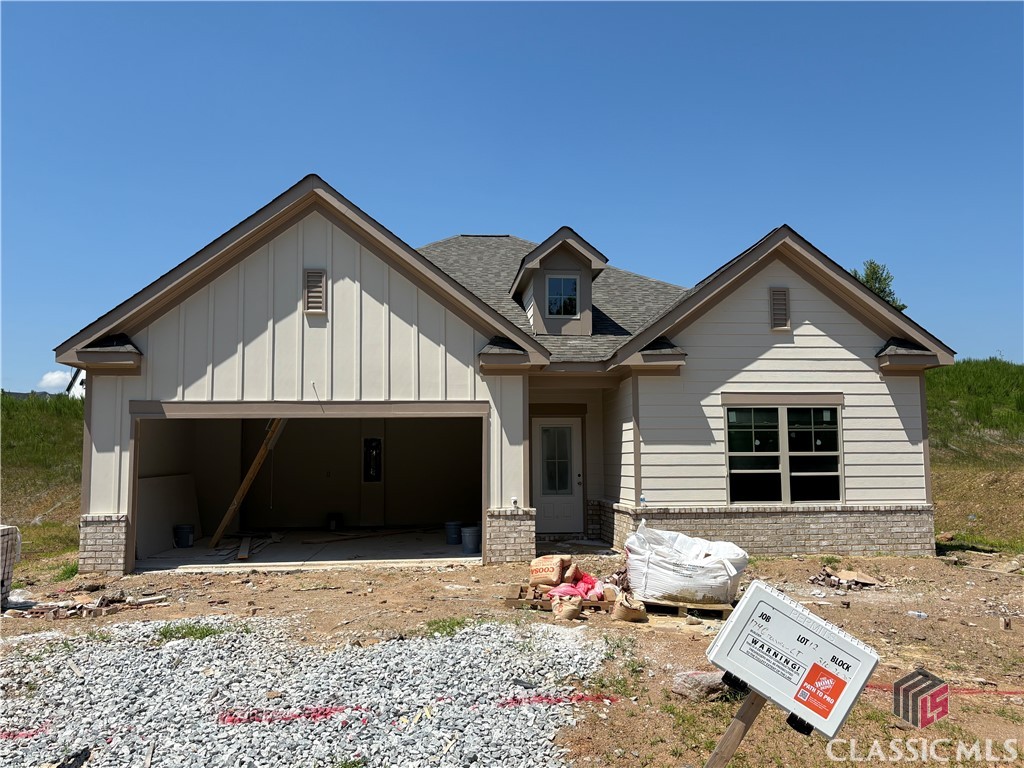 Property at 174 Greenview Court