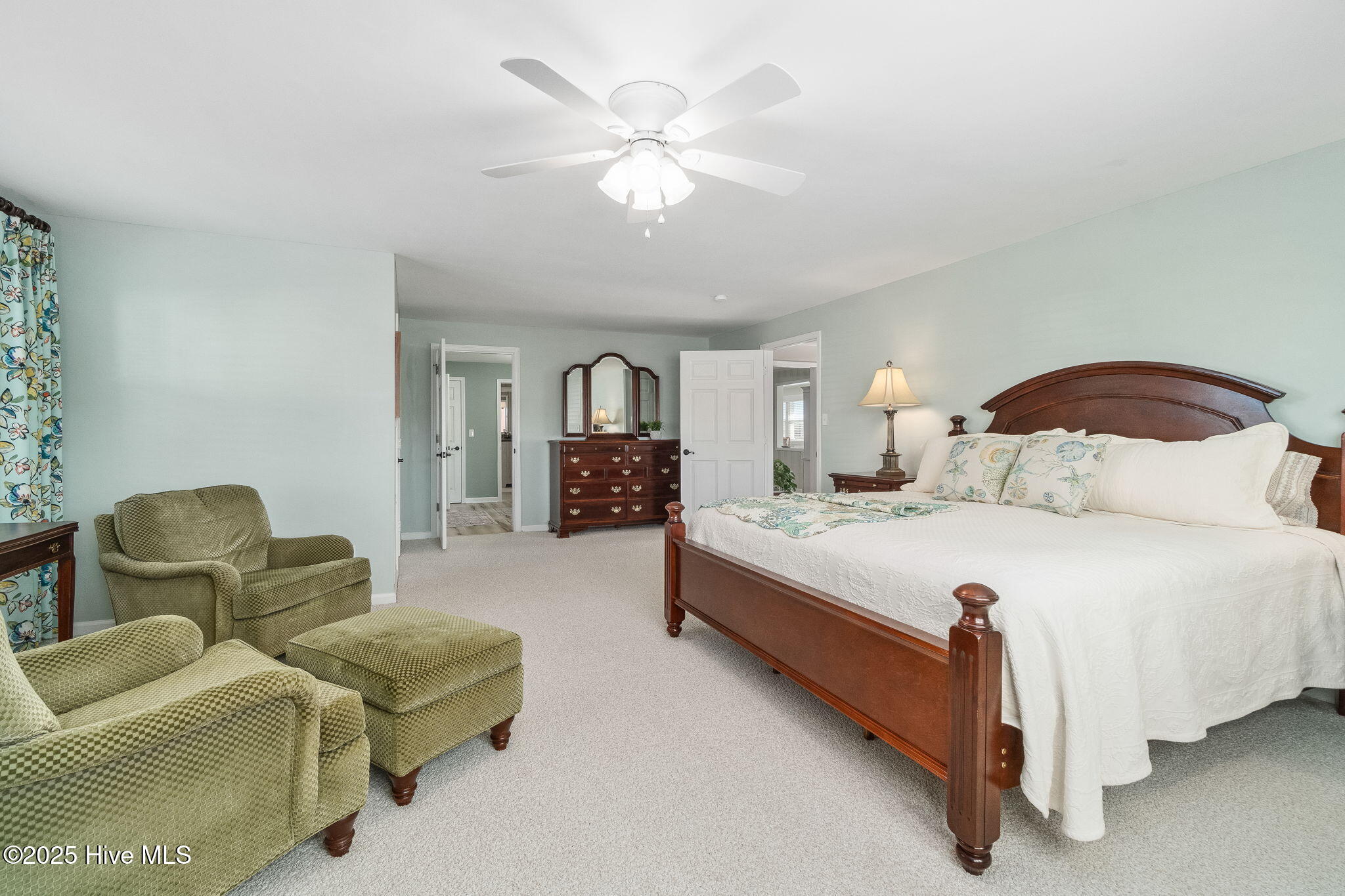 100491390 | Photo 29