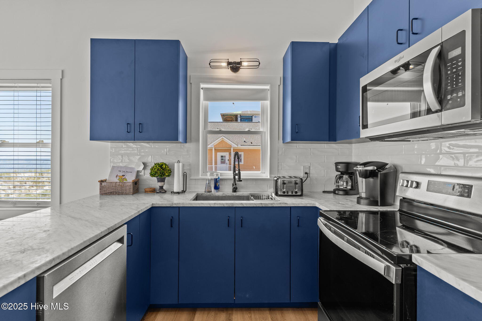 601 E Beach Drive, Oak Island, NC 28465 – photo 14: 33-web-or-mls-BTS00609