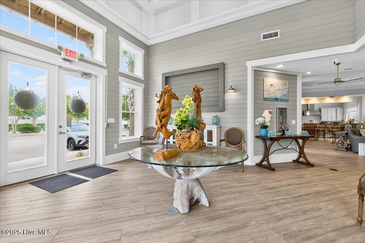 100524378 | Photo 68