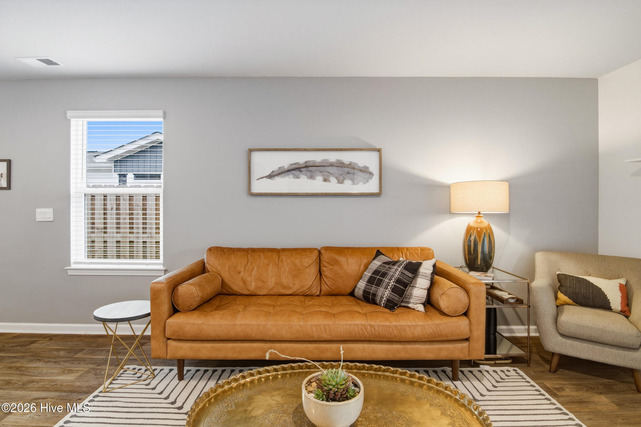 100555979 | Photo 23