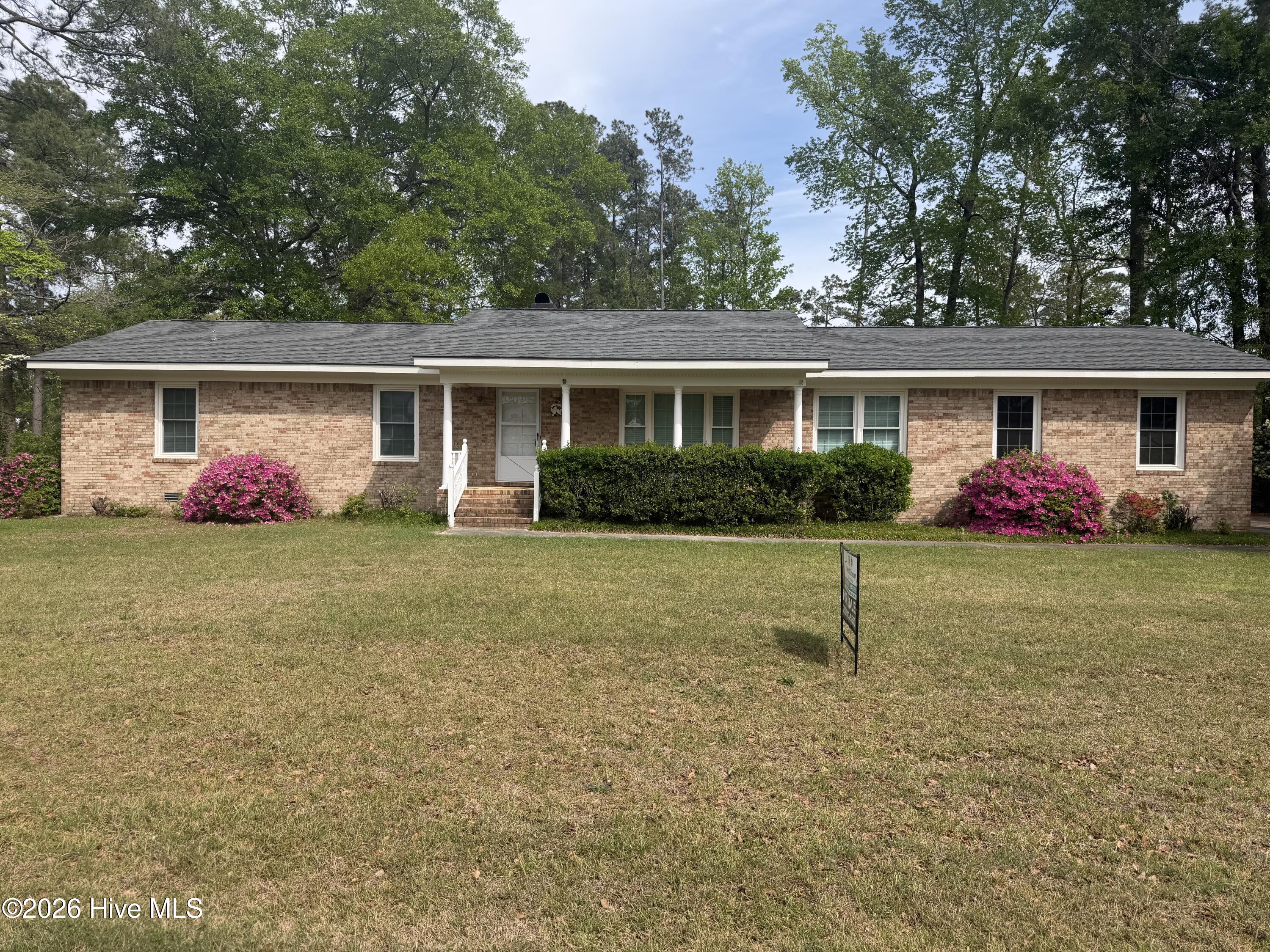 708 Hawthorne Road,Trent Woods