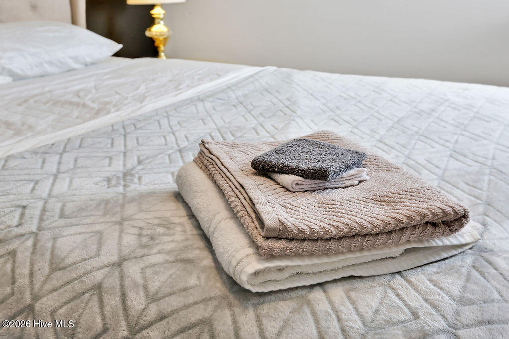 100534500 | Photo 30