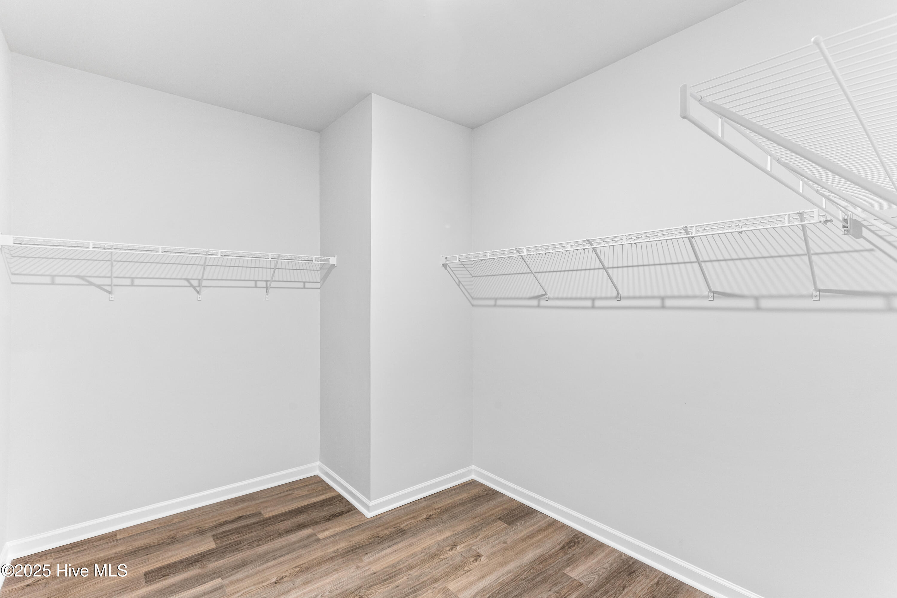 100524248 | Photo 13