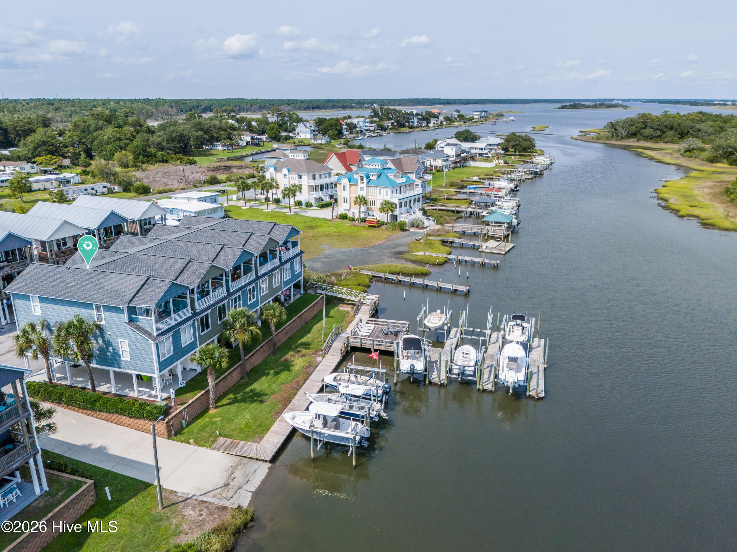 2nd image of 302 Vesta Ct, Surf City, NC 28445 | MLS# 100591599