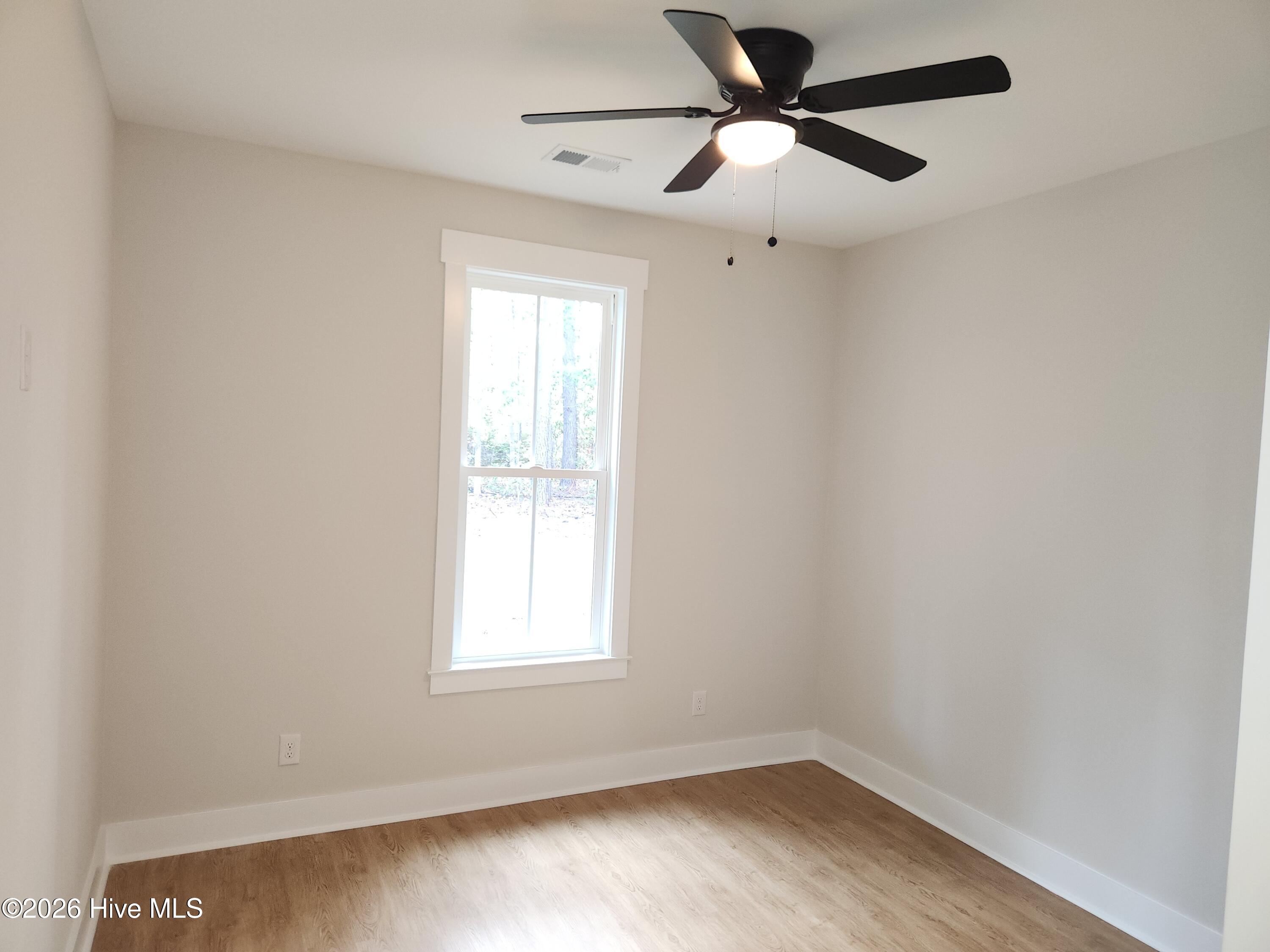 100566196 | Photo 43