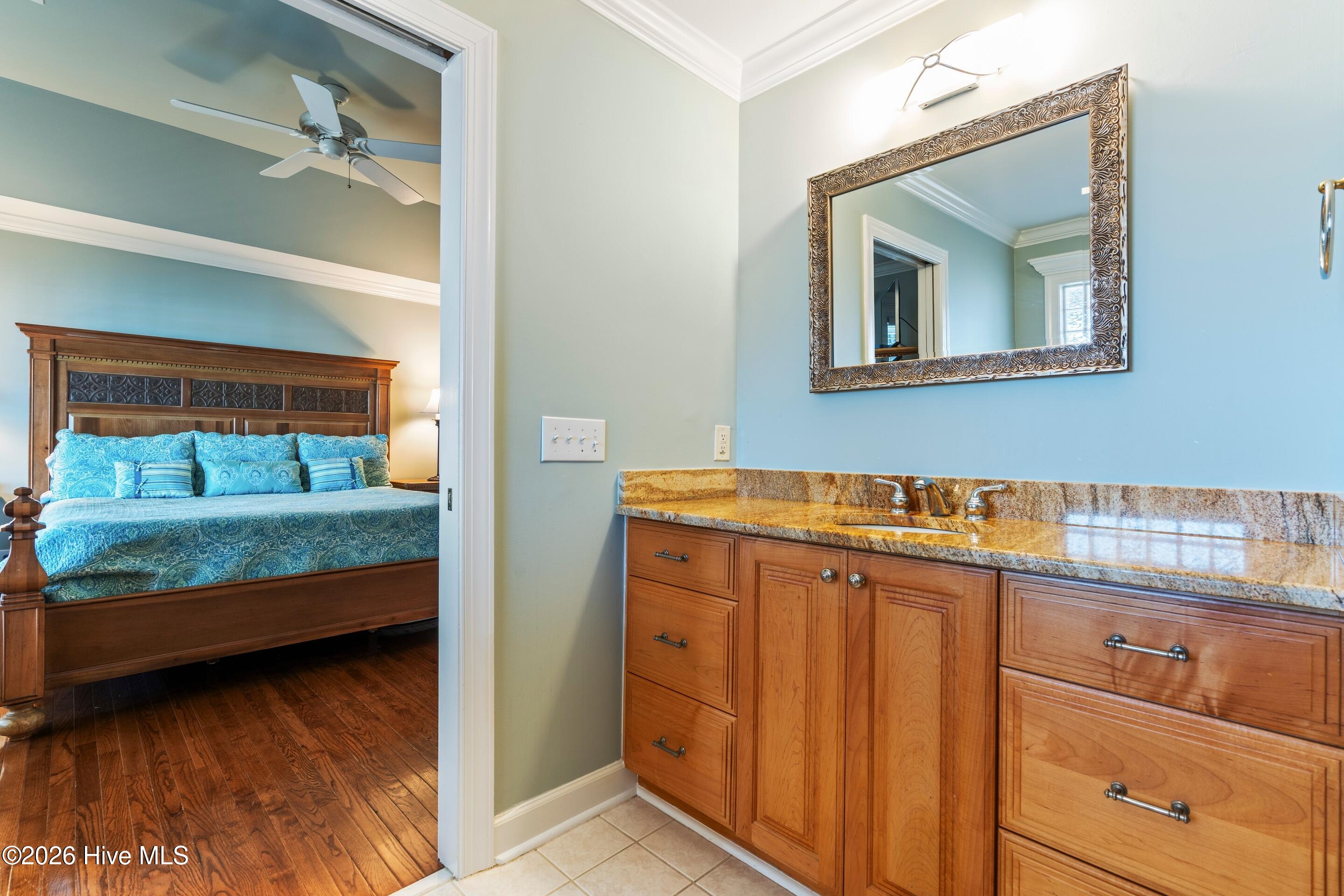 100549552 | Photo 39