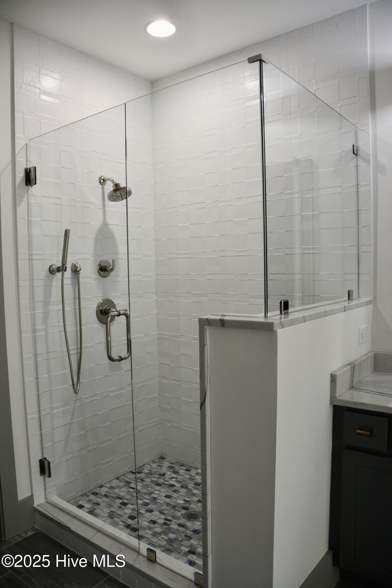 100508502 | Photo 40