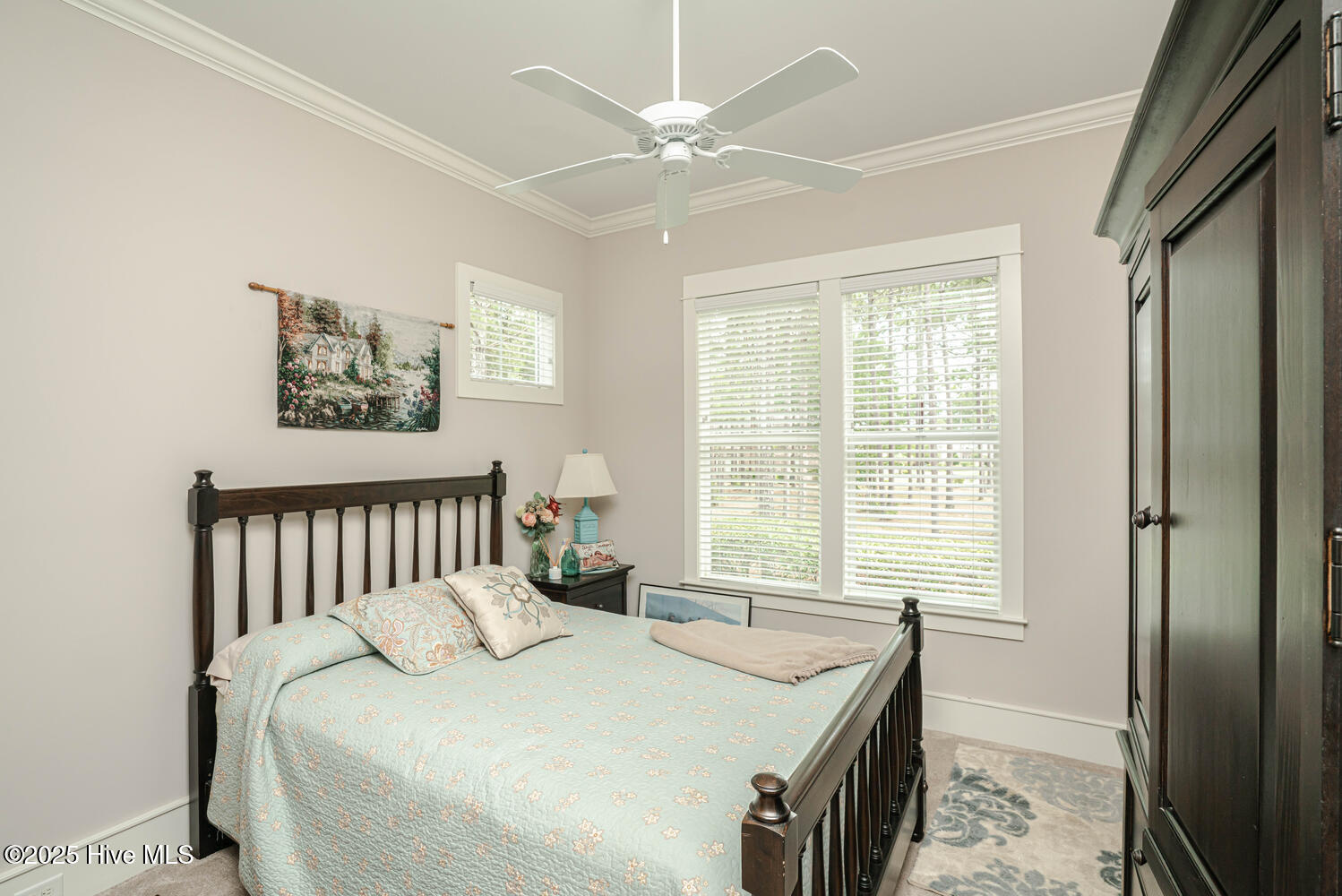 100566478 | Photo 37