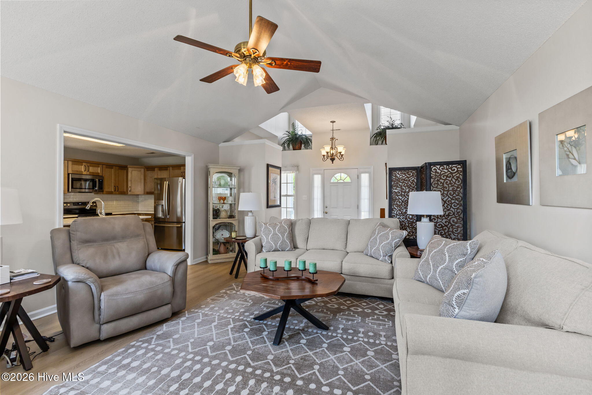 202 Nikida Court, Swansboro, NC 28584 – photo 15: Living Room
