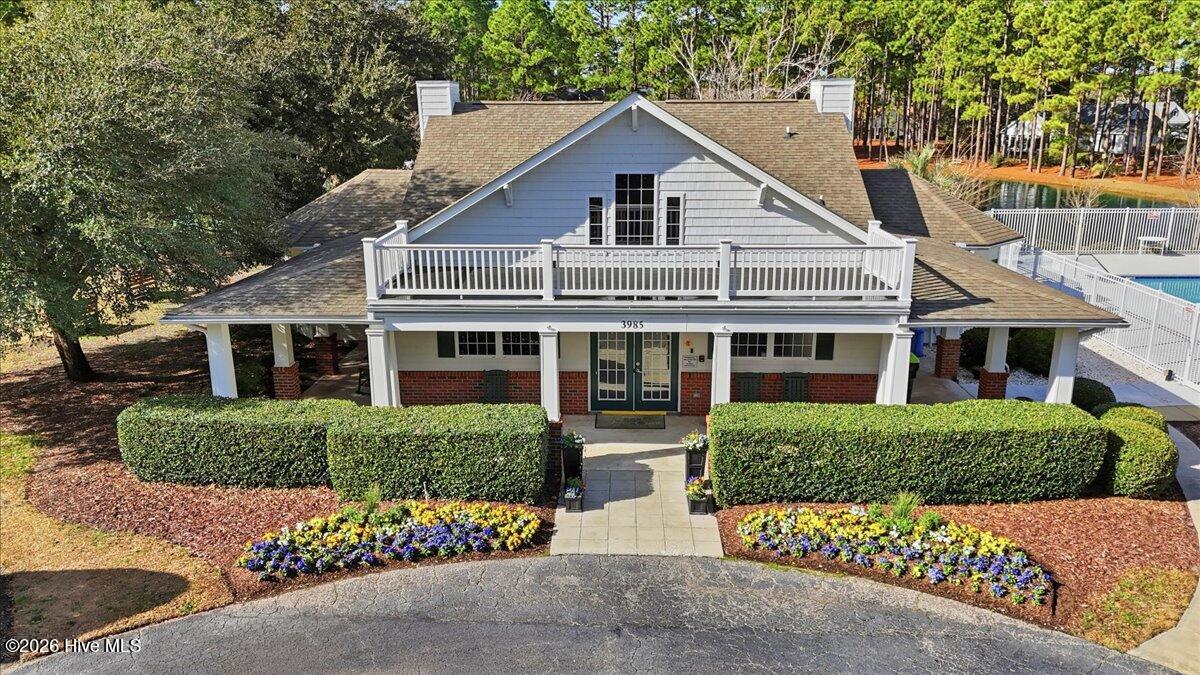 100548229 | Photo 55