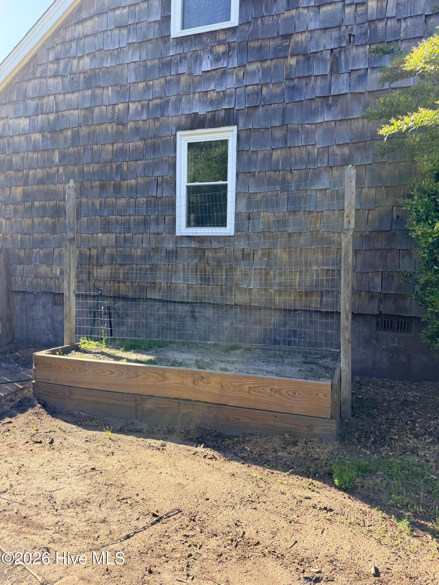 100565129 | Photo 100