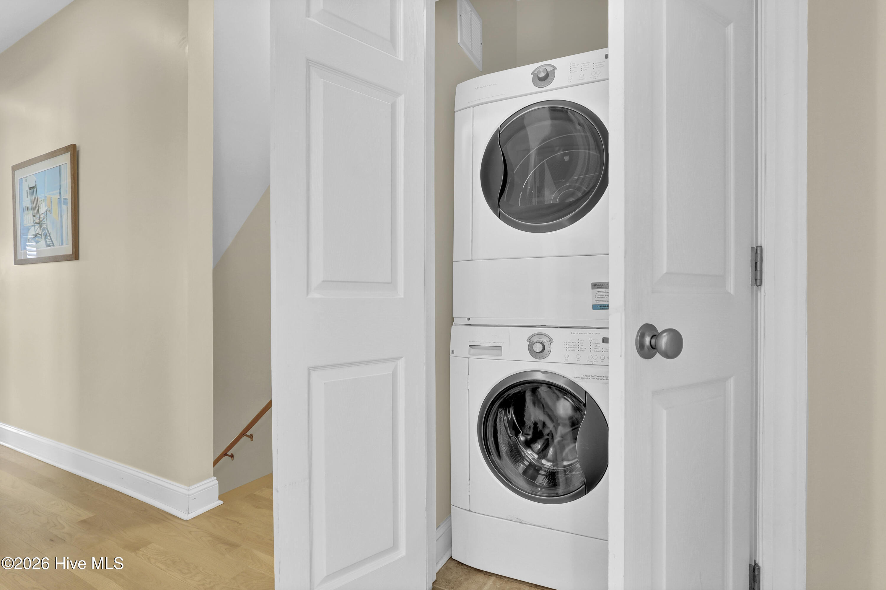 100556575 | Photo 18