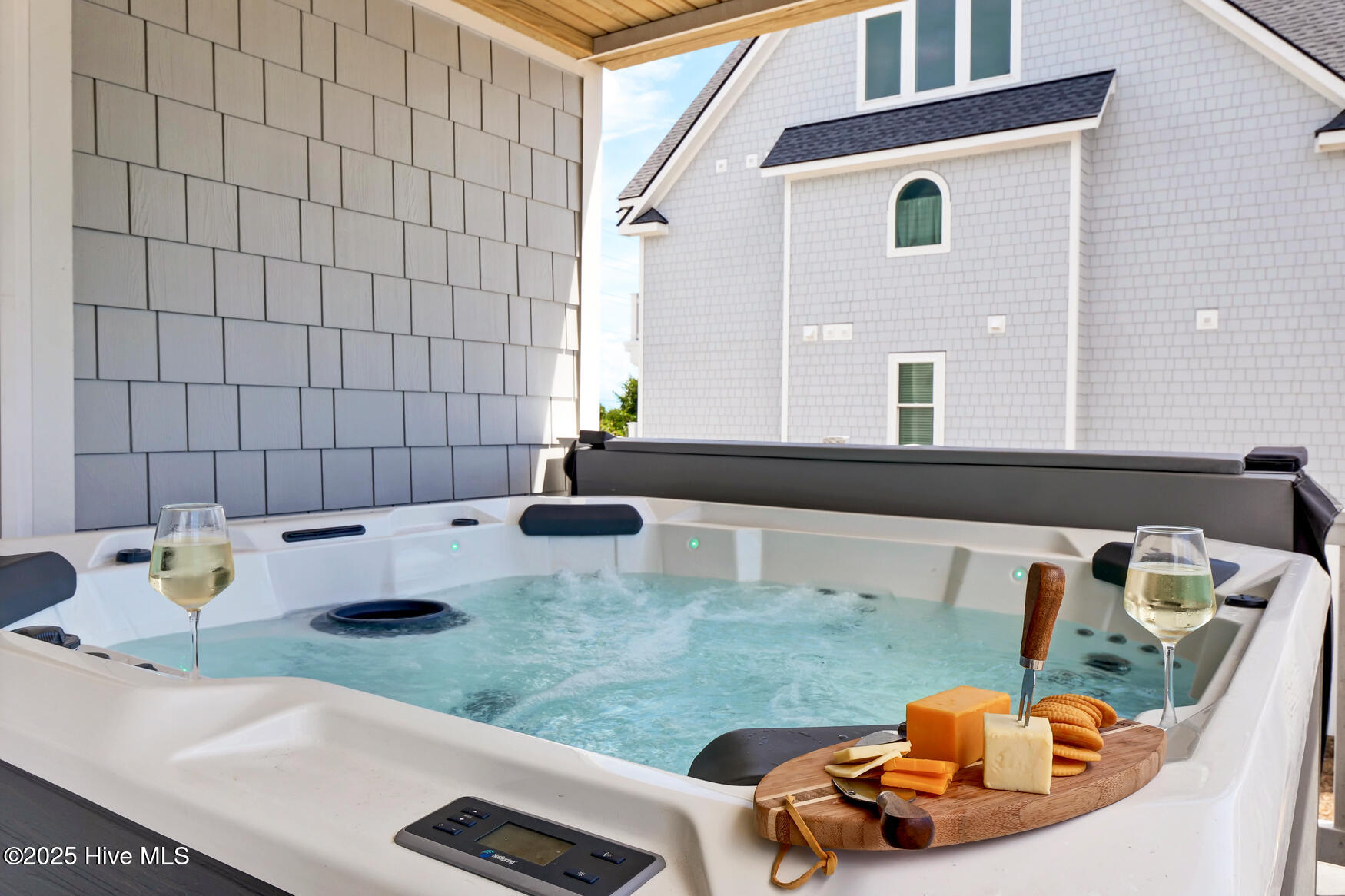 100544154 | Photo 68