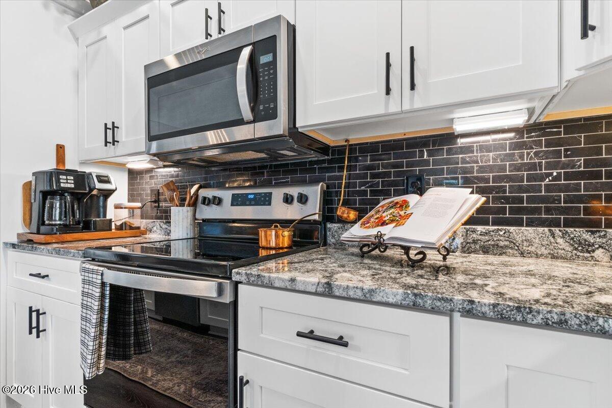 100548136 | Photo 17