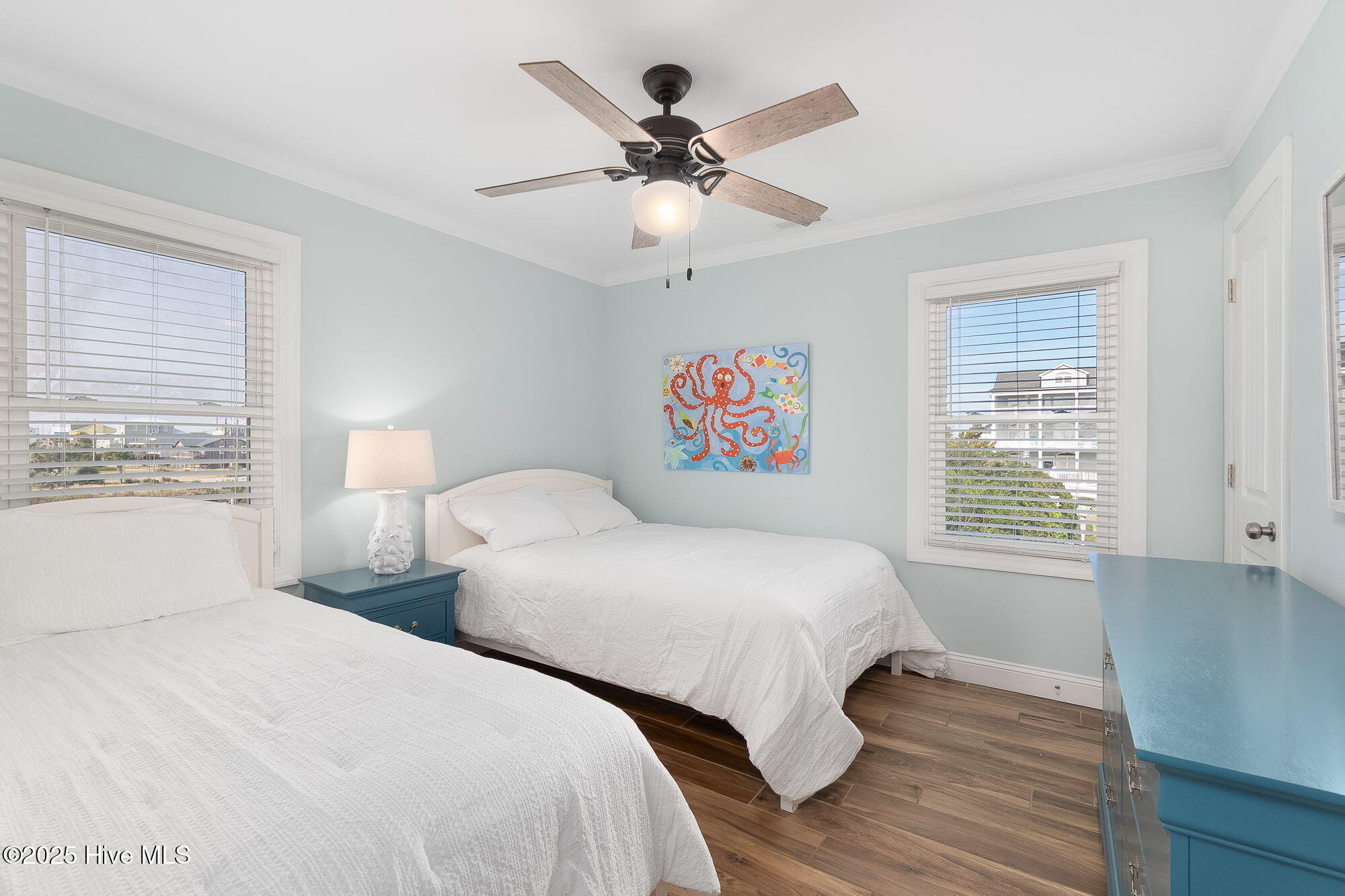 100543765 | Photo 12