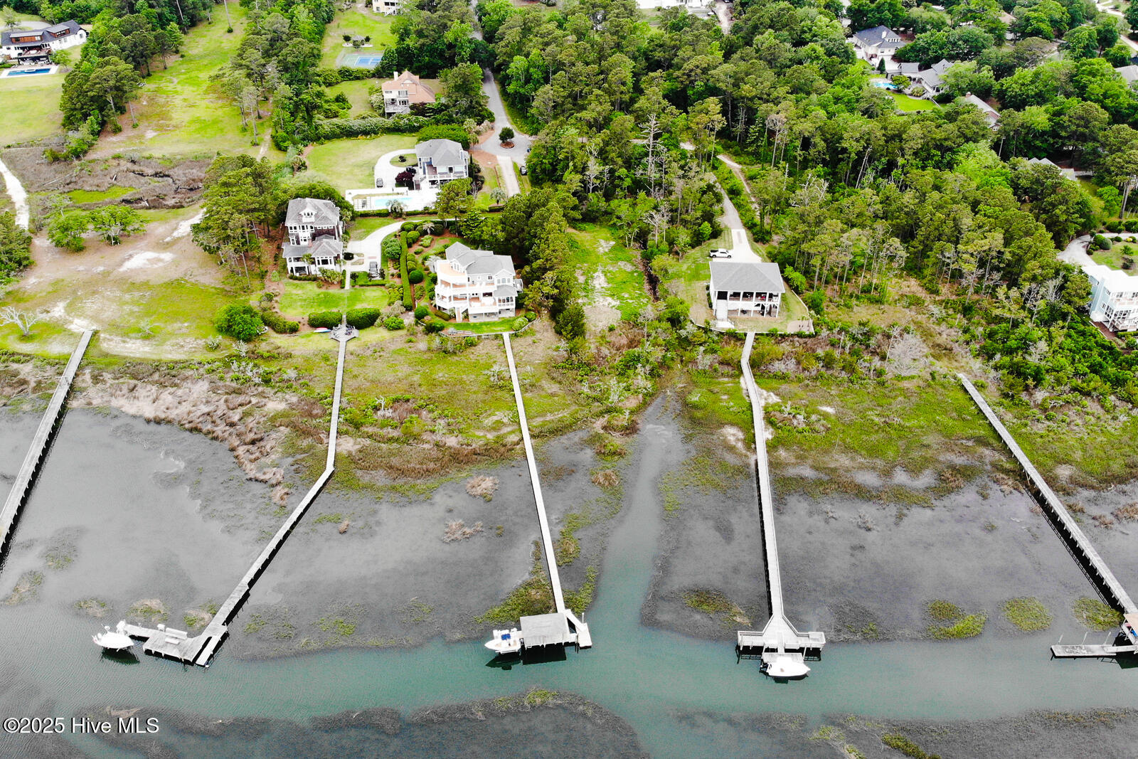 100515416 | Photo 13