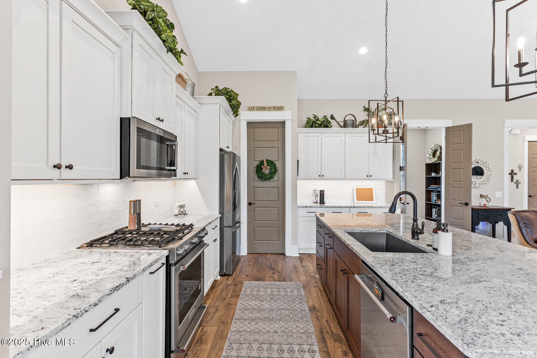 488 Laurel Valley Drive, Shallotte, NC 28470 – photo 16: 488 Laurel Valley Drive Shallotte