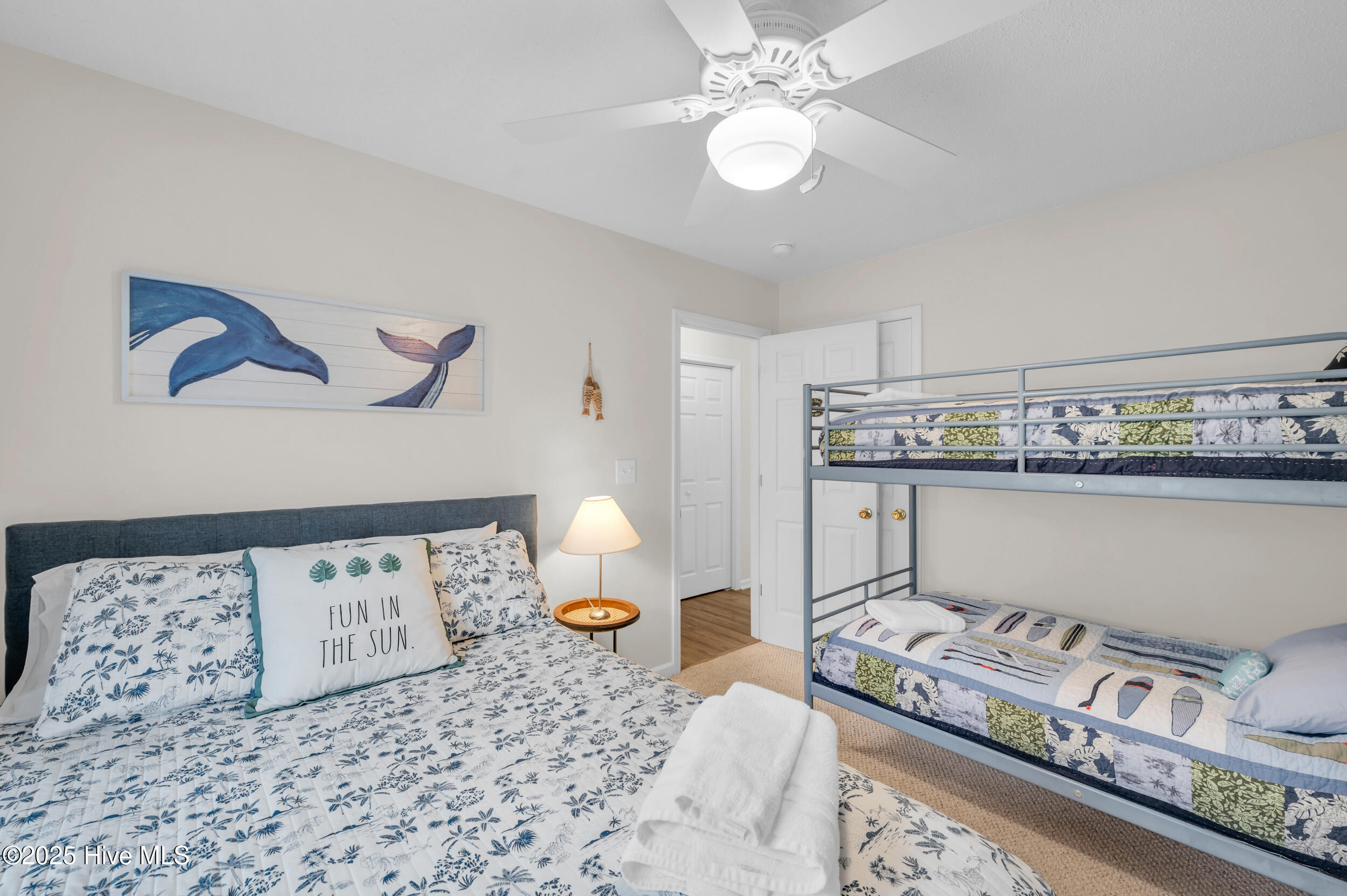 100543103 | Photo 35