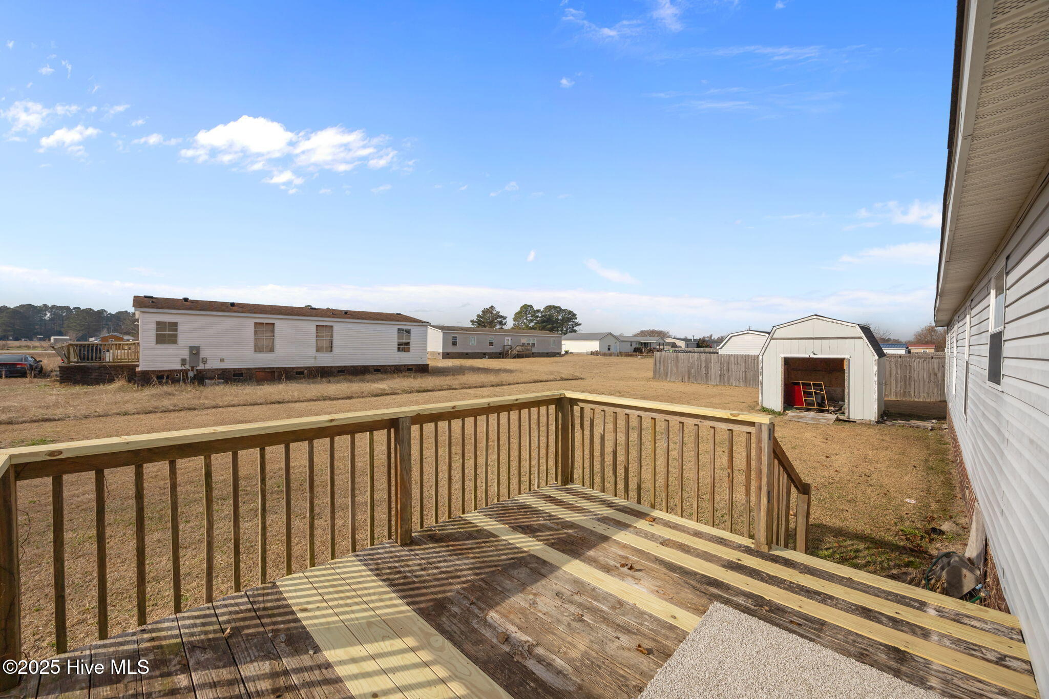 100546042 | Photo 28