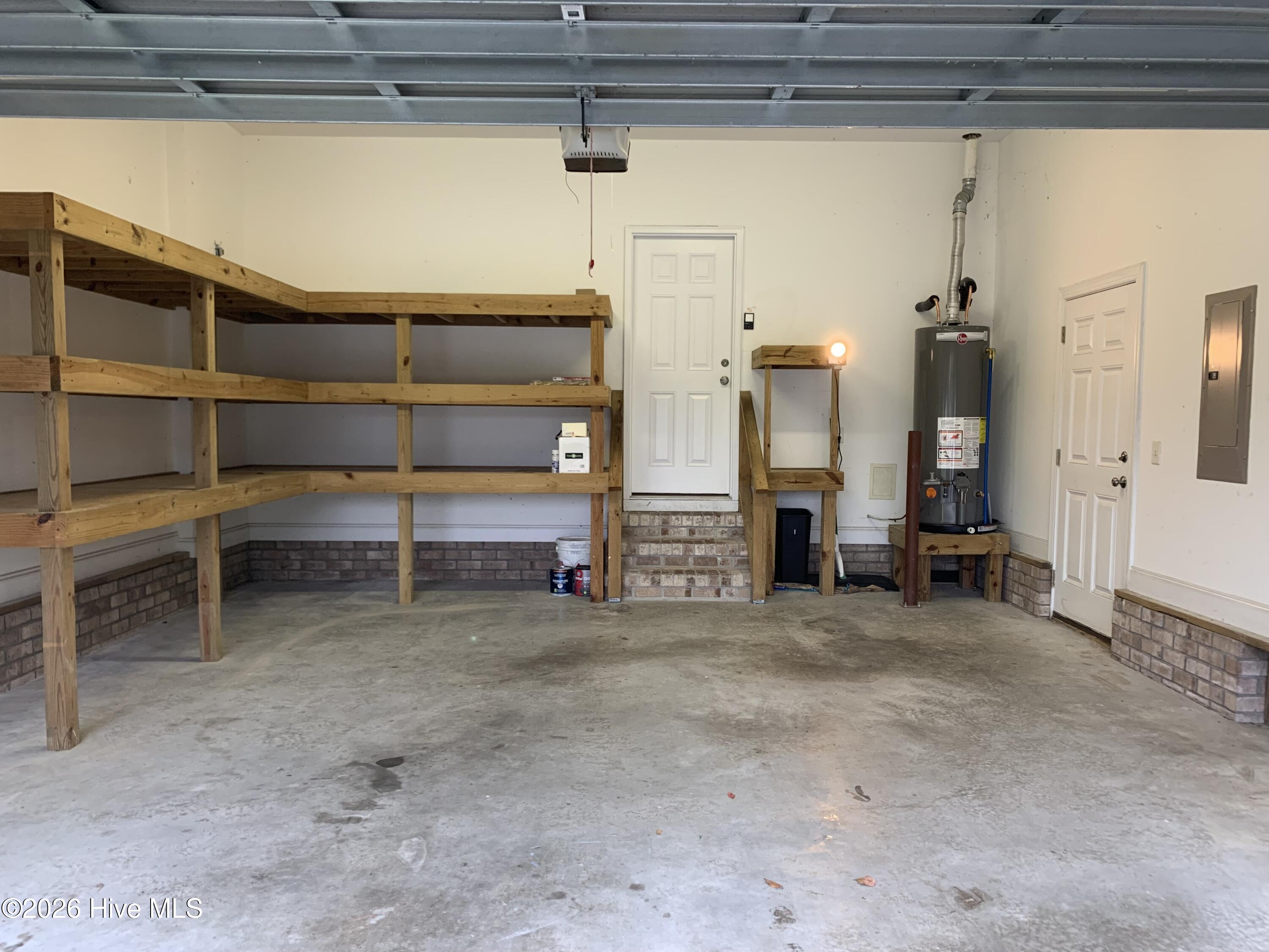 100553134 | Photo 28