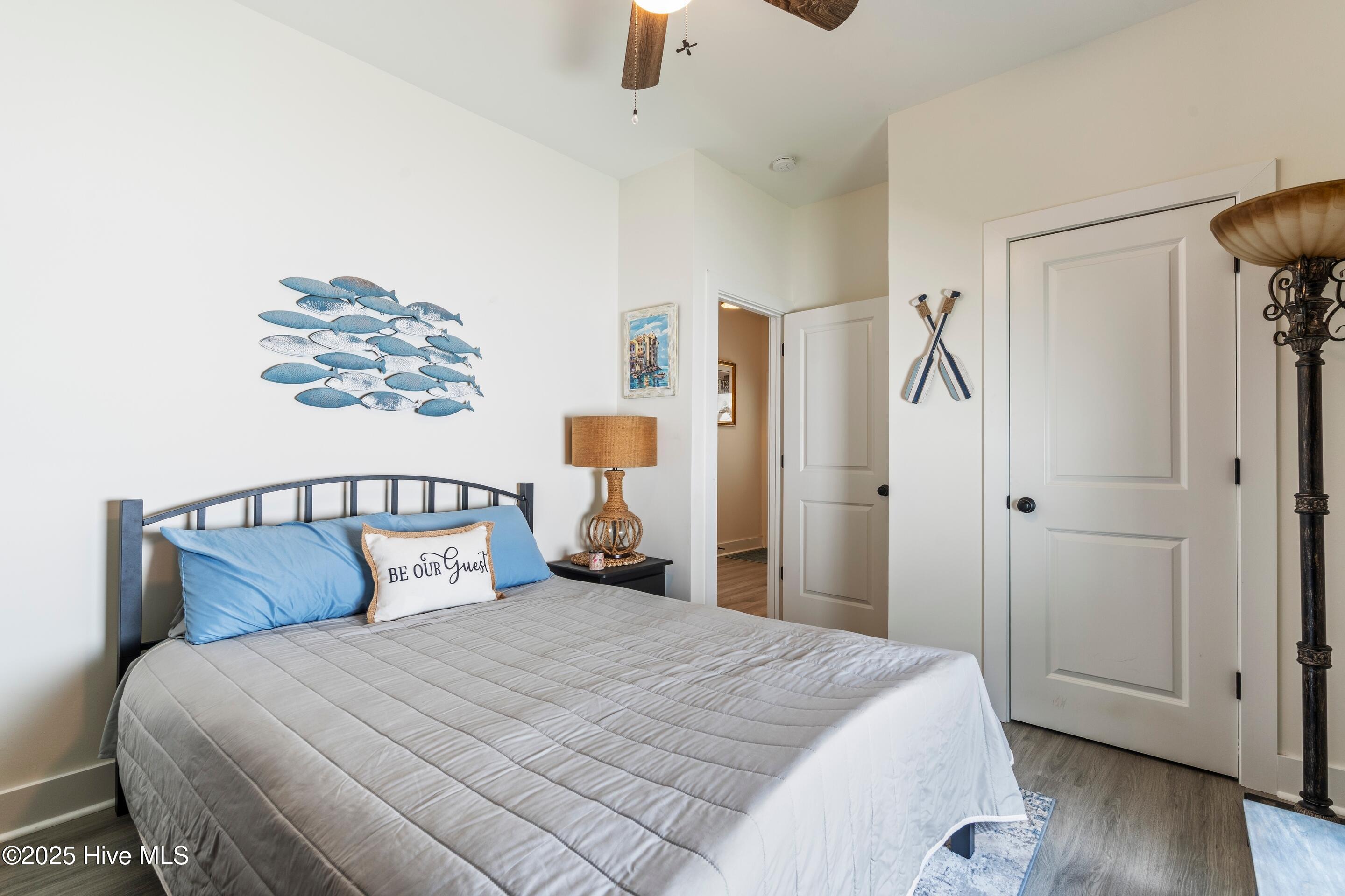 100525956 | Photo 40