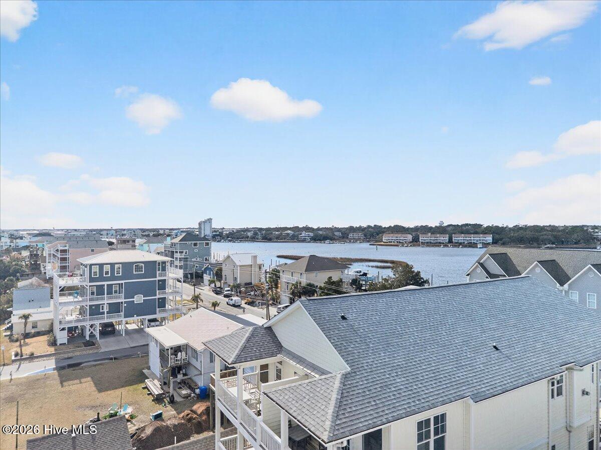 100549293 | Photo 15