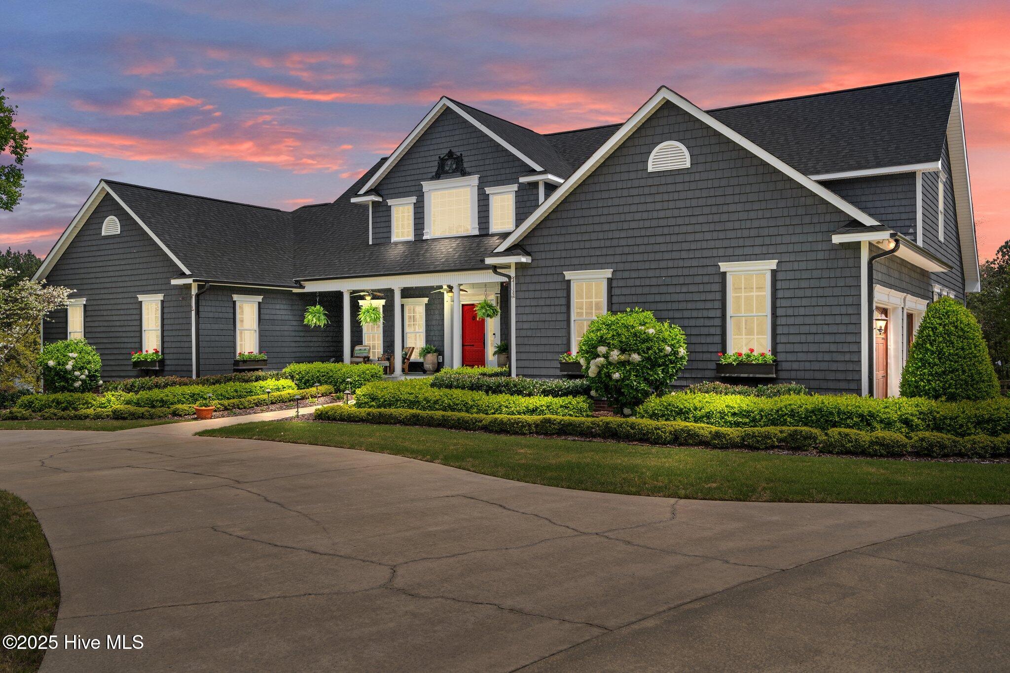 Homes for sale in West End, NC | 414 Mclendon Hills Dr, West End, NC 27376 | MLS# 100500108