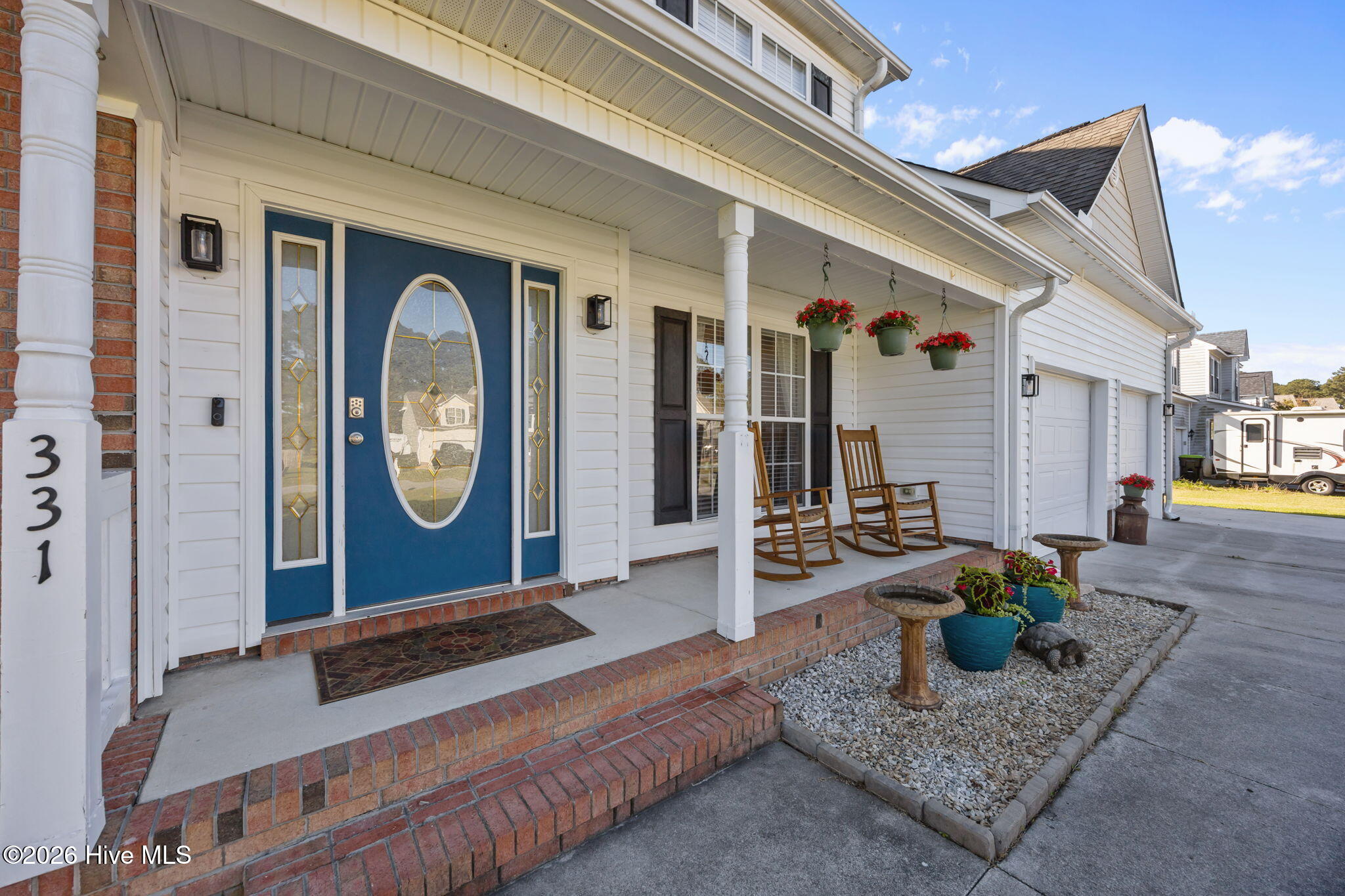 100566788 | Photo 50