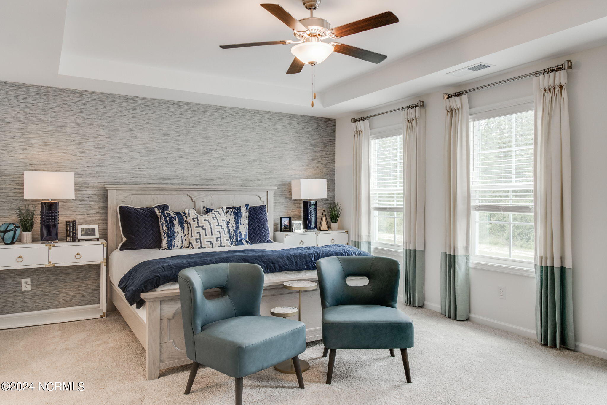 100556823 | Photo 12