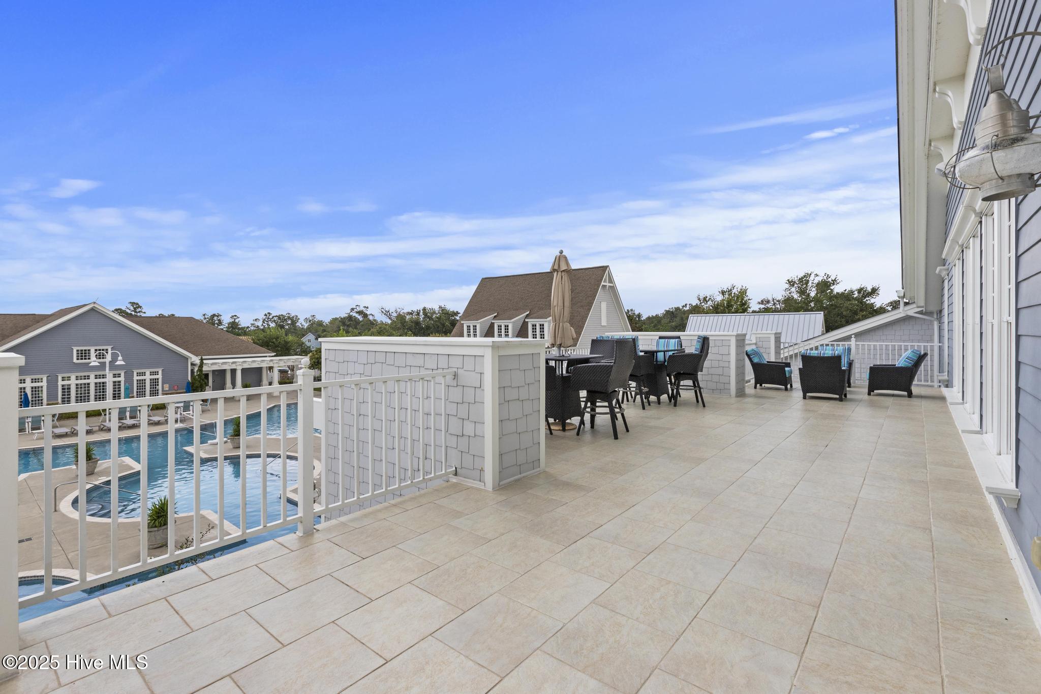 100543181 | Photo 18