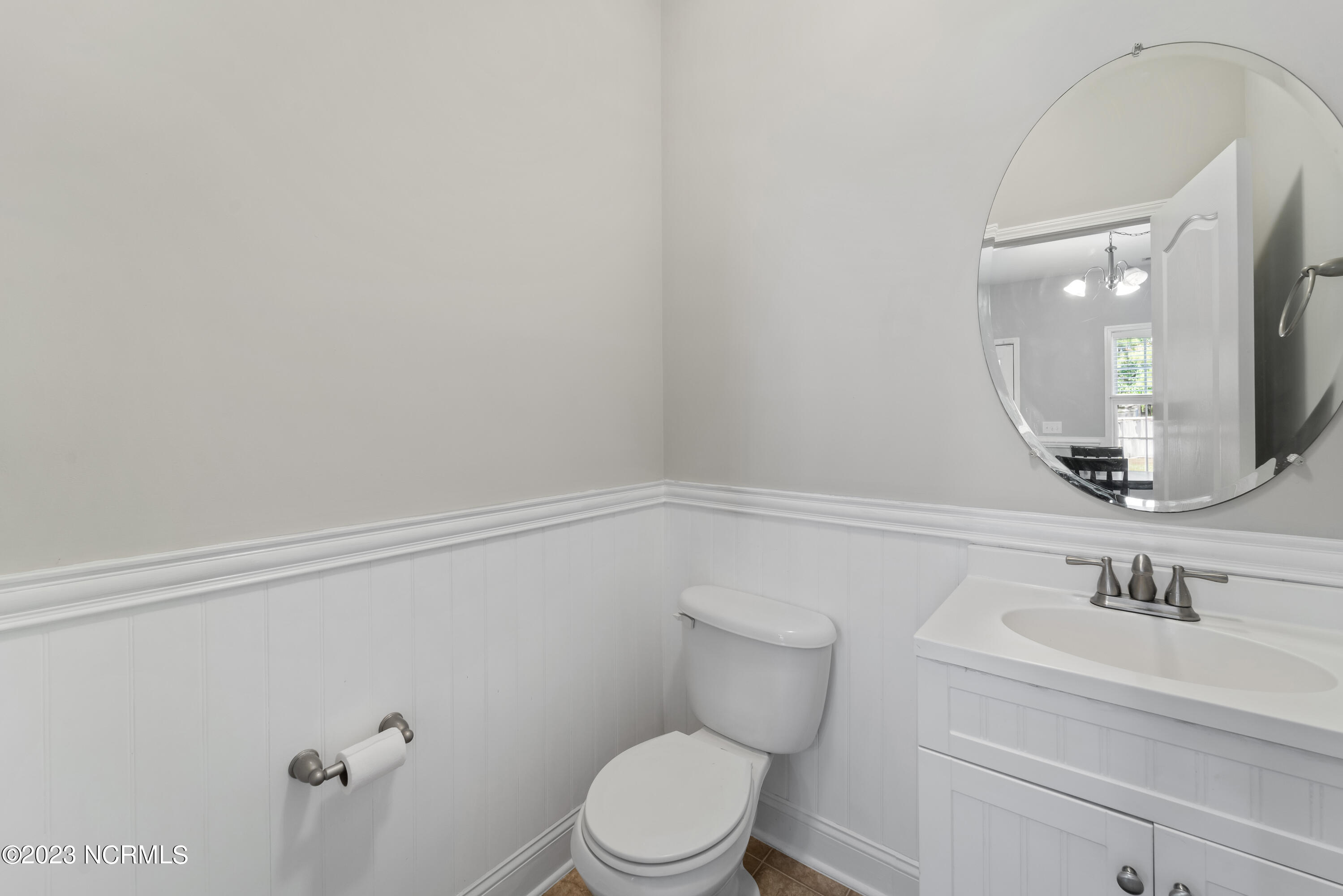 100570623 | Photo 12