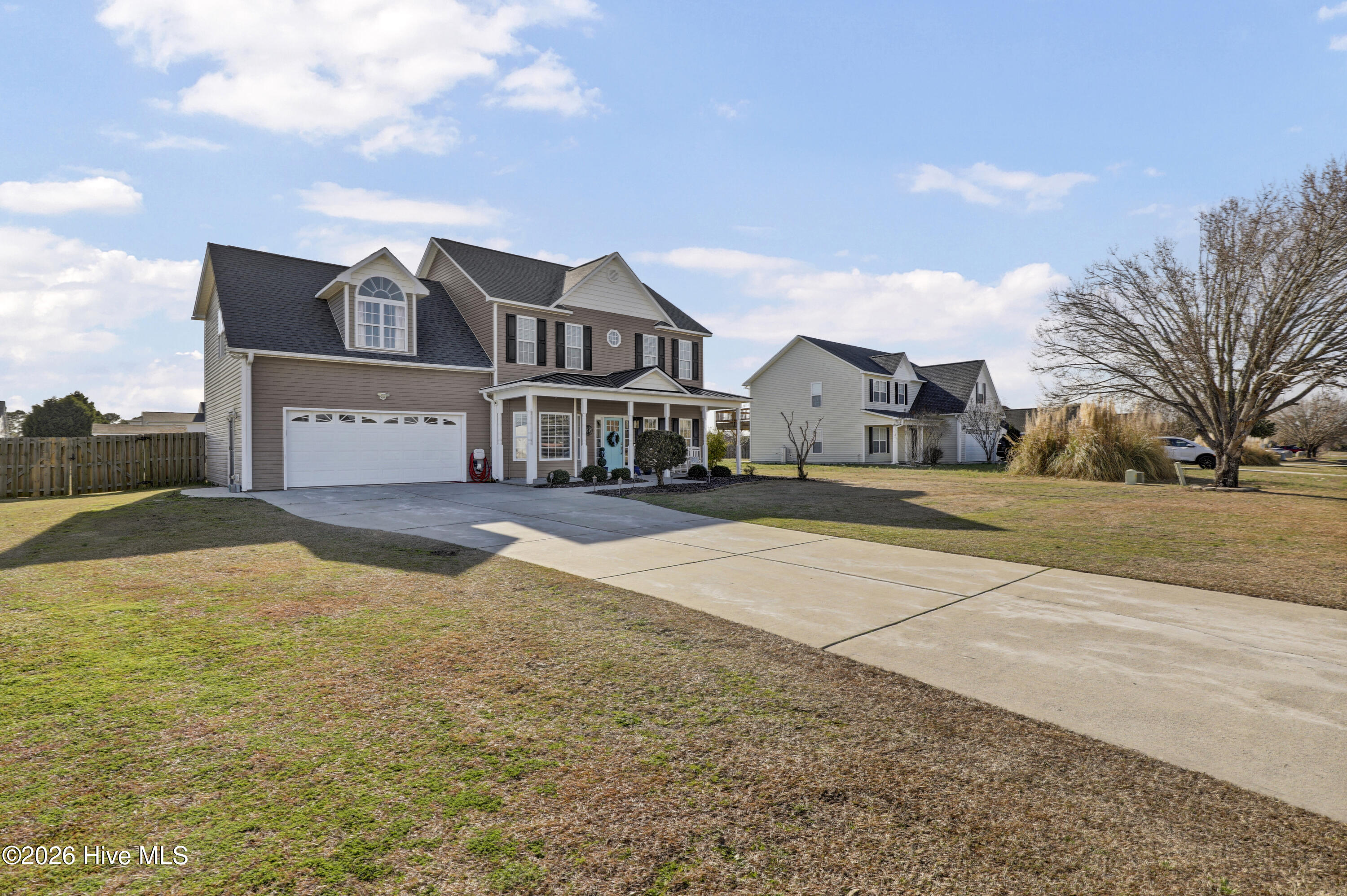 100558777 | Photo 33