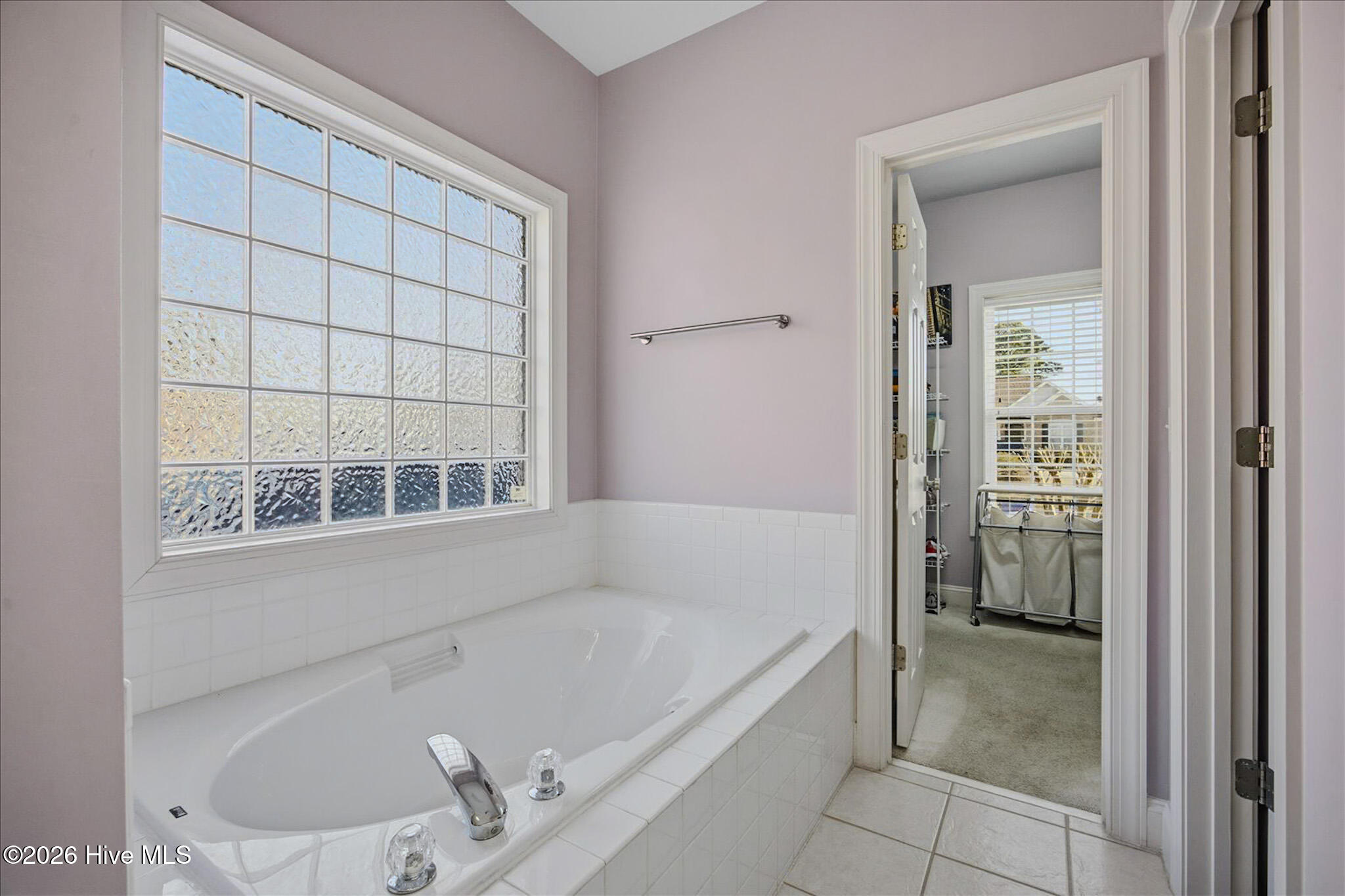 100554989 | Photo 22