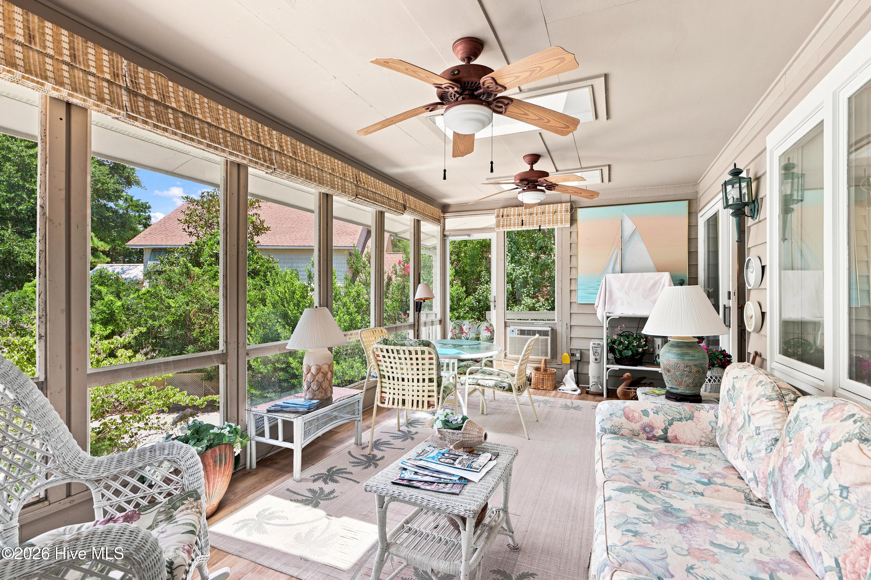 286 Oakleaf Drive,Pine Knoll Shores