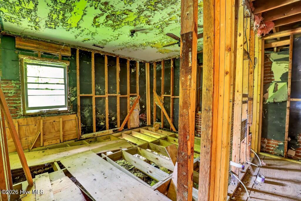8514 Main Street,Vanceboro
