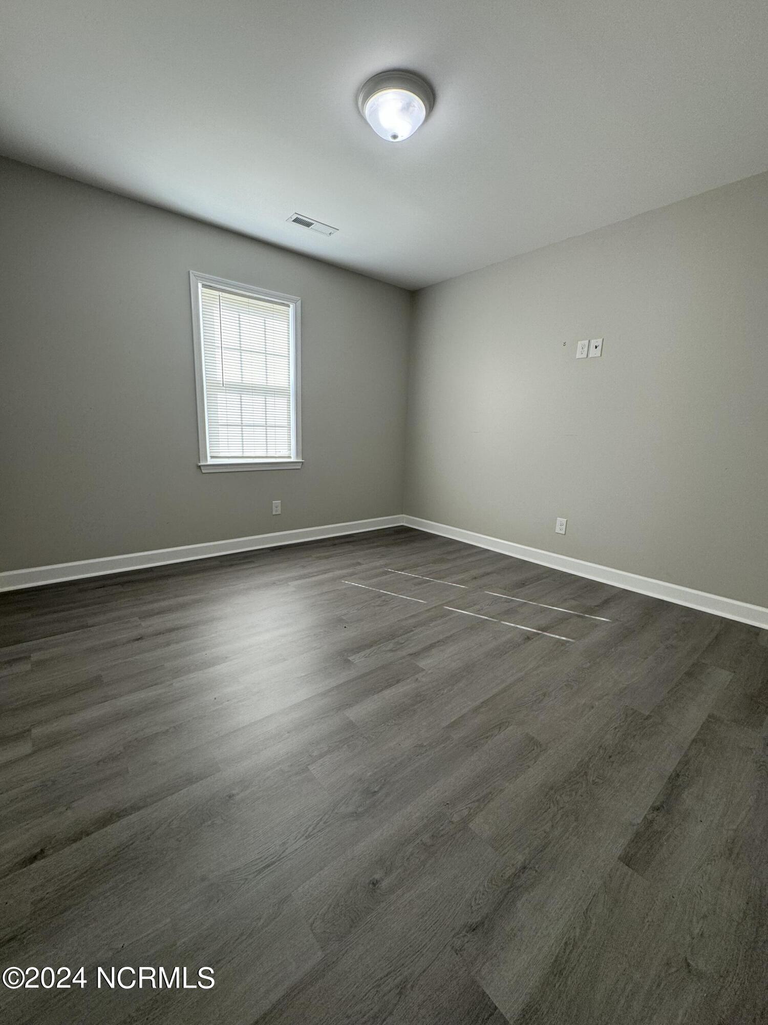 100551441 | Photo 10