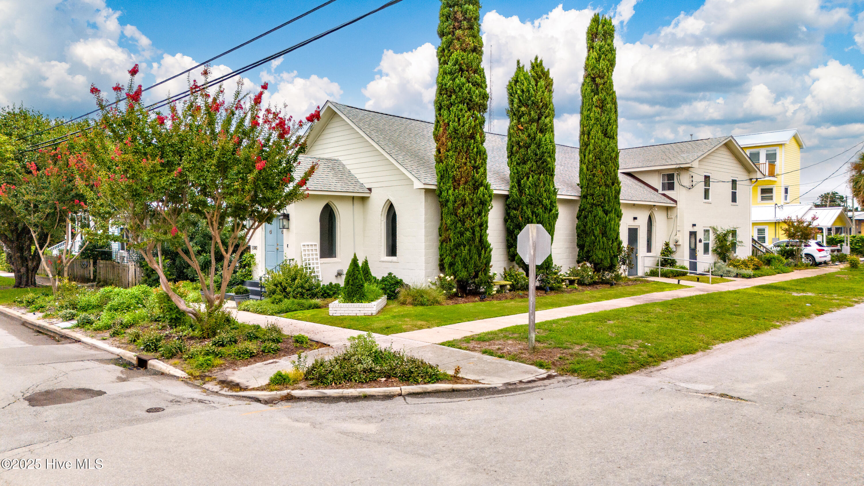 Homes for sale in Morehead City, NC | 1300 Evans St, Morehead City, NC 28557 | MLS# 100525950