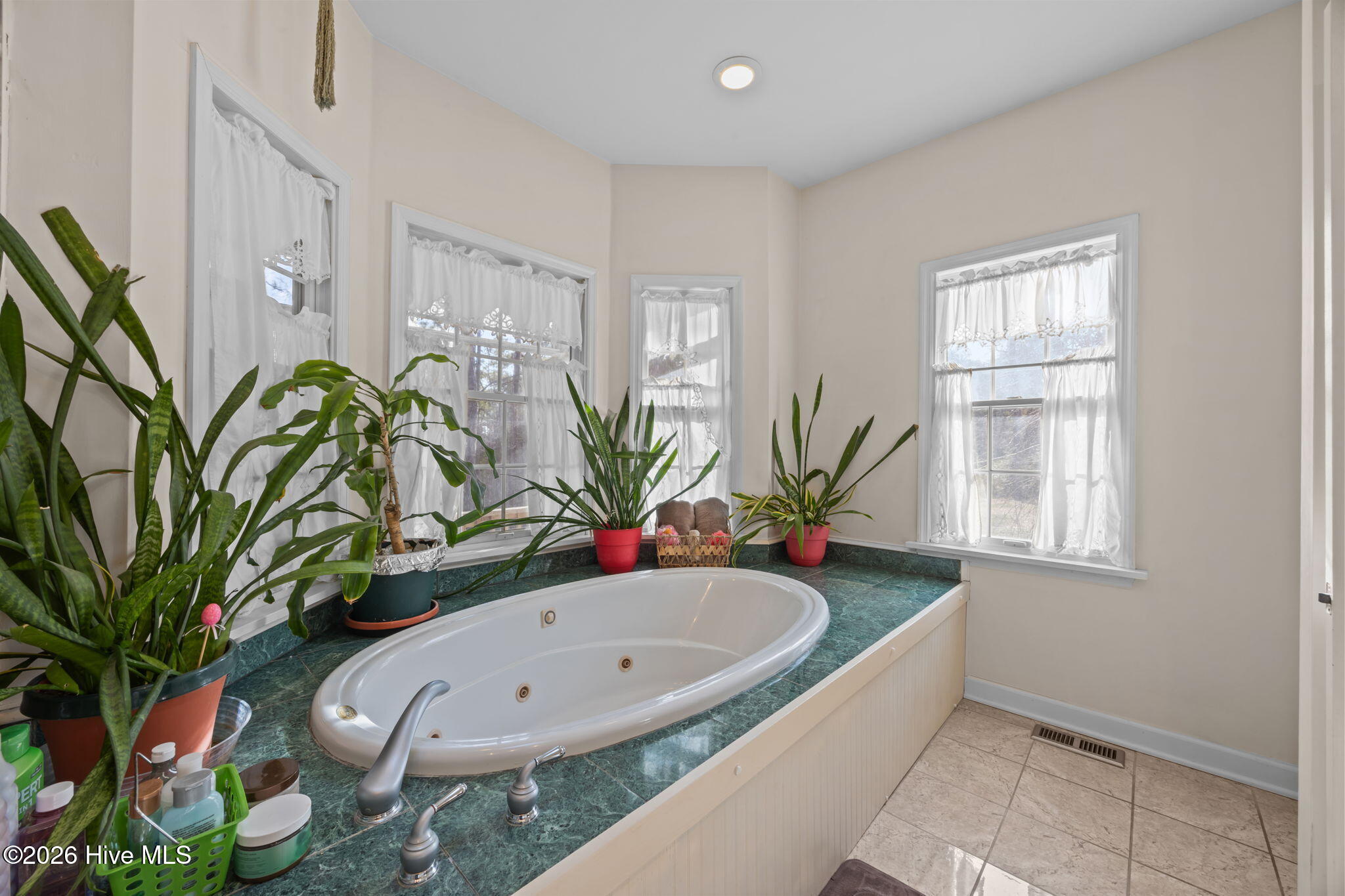 33 Neuse Winds Drive,Oriental