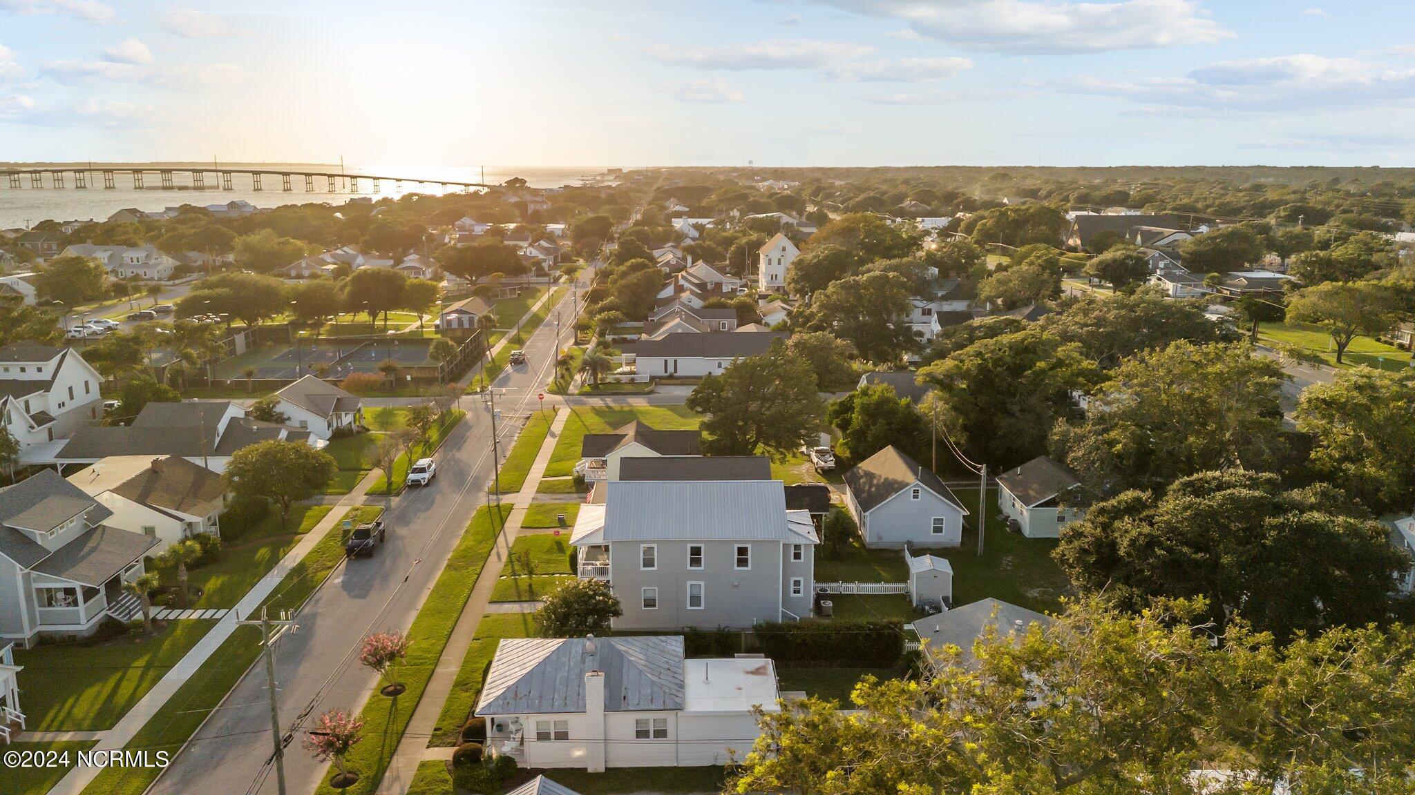 1406 Evans Street B,Morehead City
