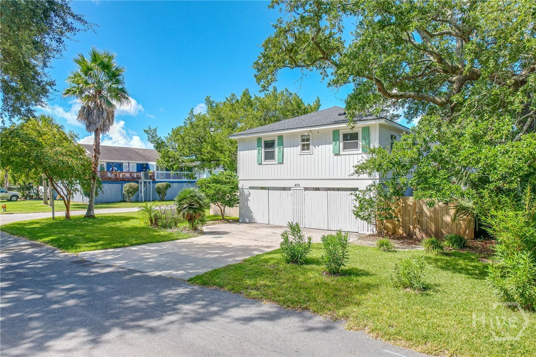 Property at 409 Miller Avenue