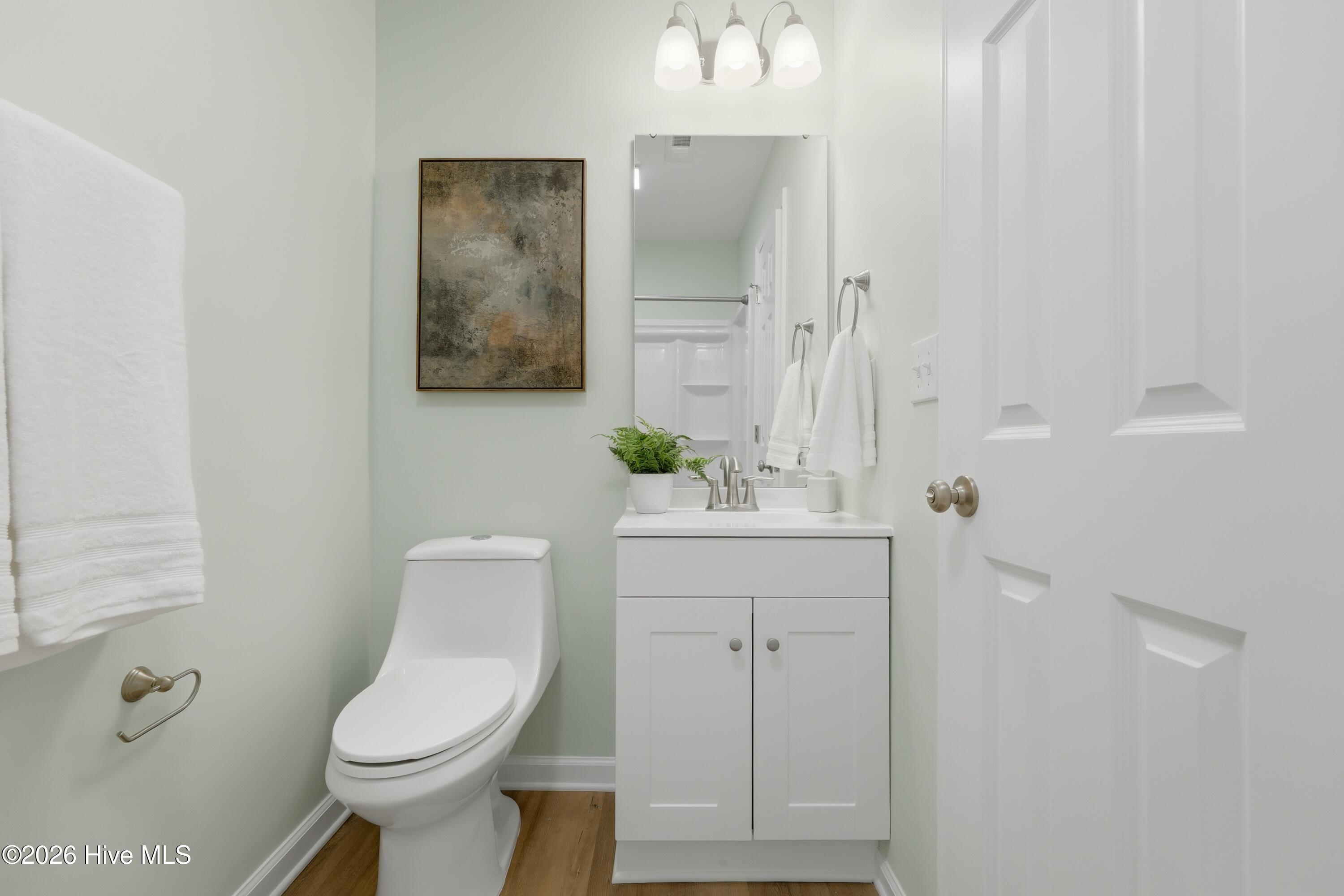 100559150 | Photo 16