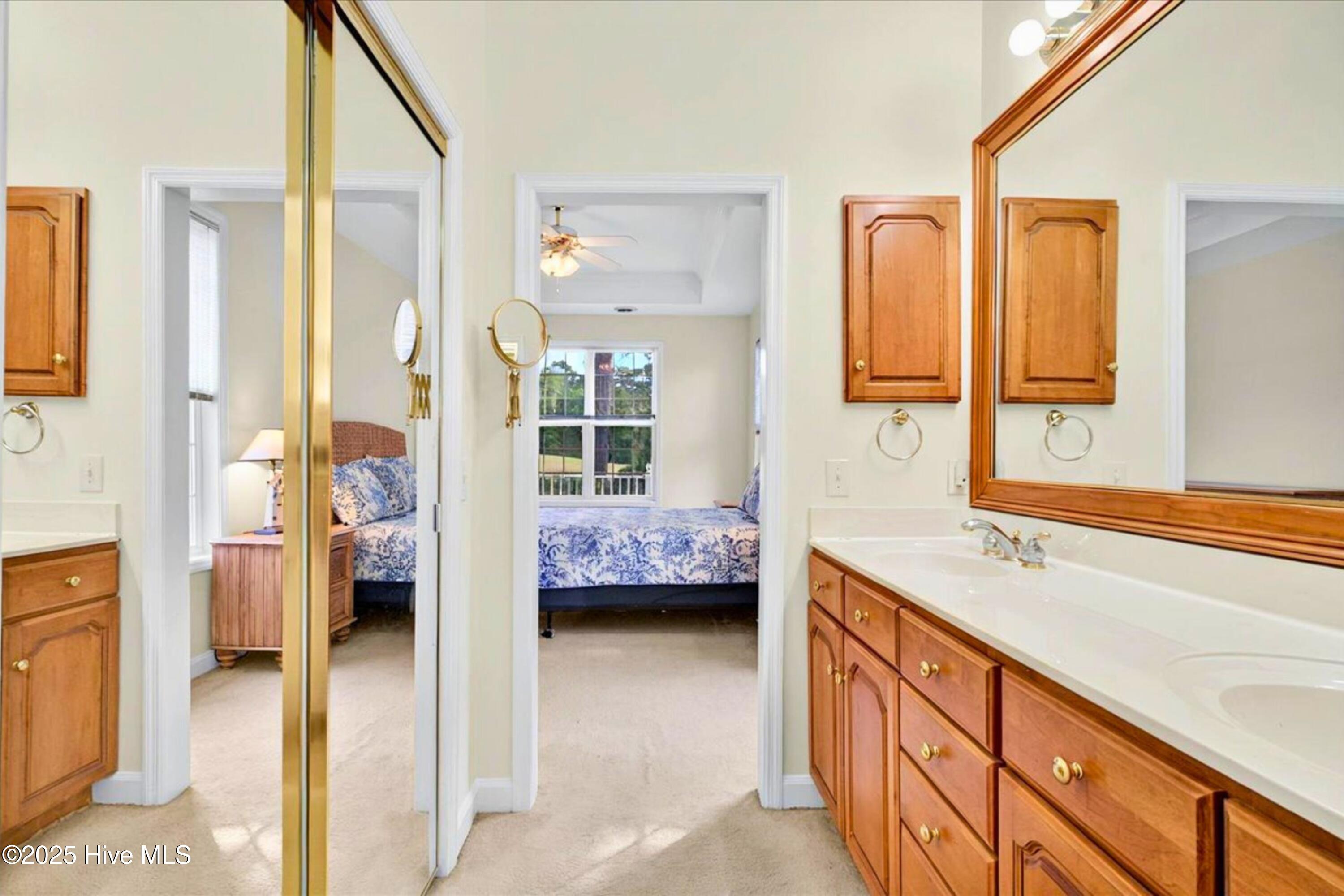 100506525 | Photo 25